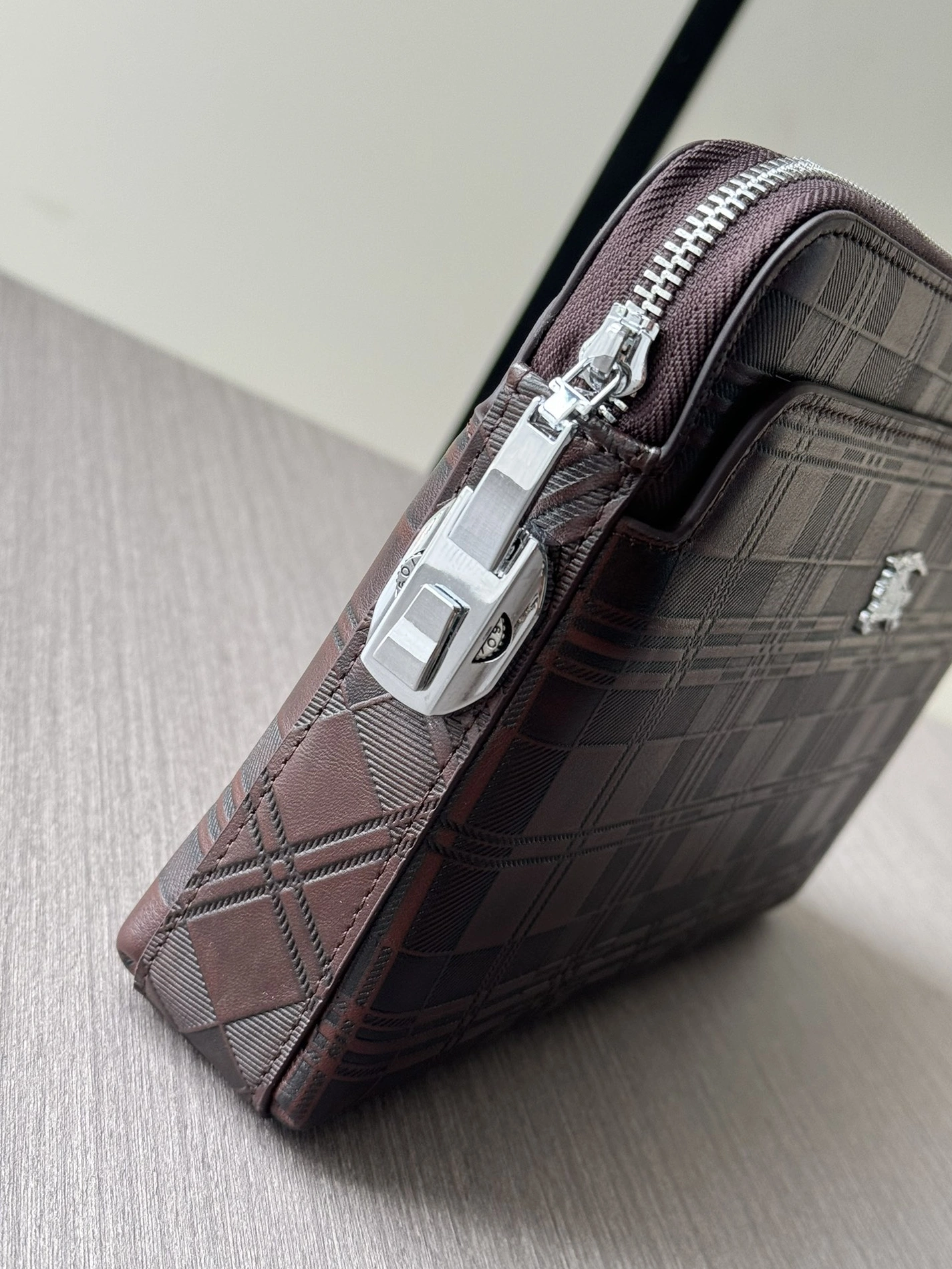 Burberry AAA Man Wallets Bright 5081
