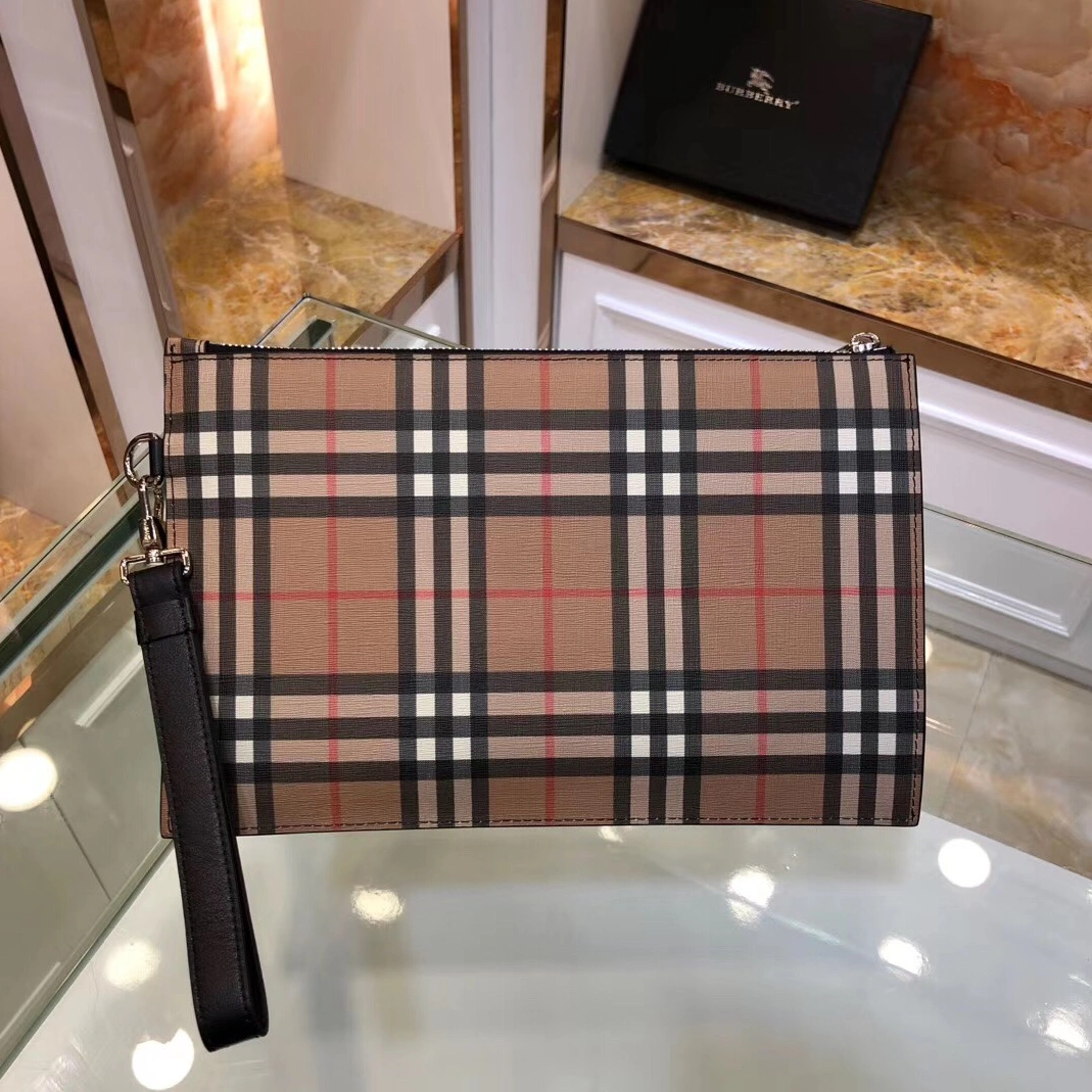 Burberry AAA Man Wallets Durable 3429