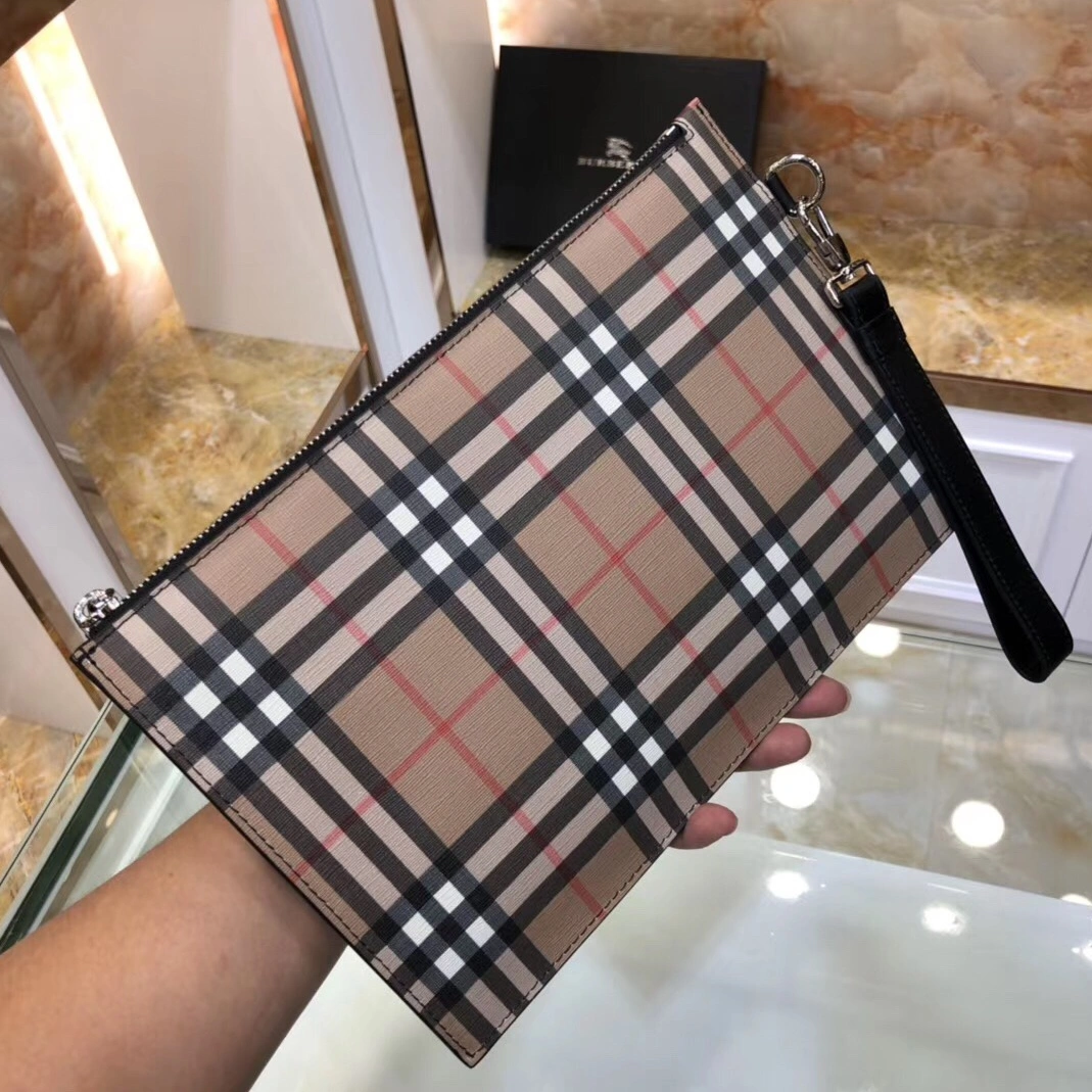 Burberry AAA Man Wallets Durable 3429