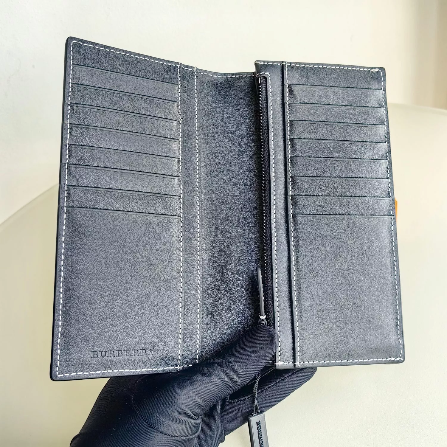 Burberry AAA Man Wallets Fashionable 1689