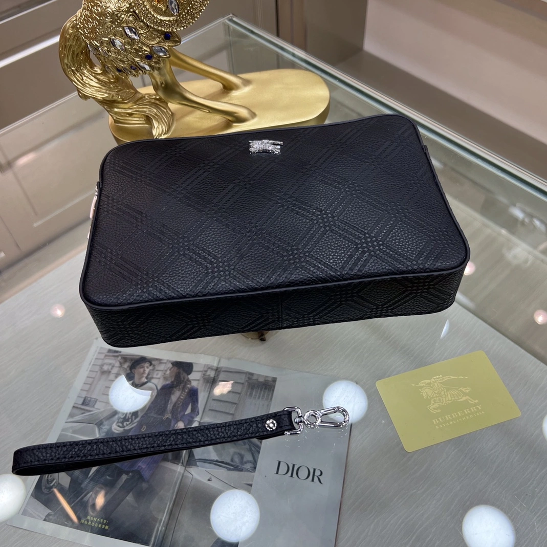 Burberry AAA Man Wallets Minimalist 2708