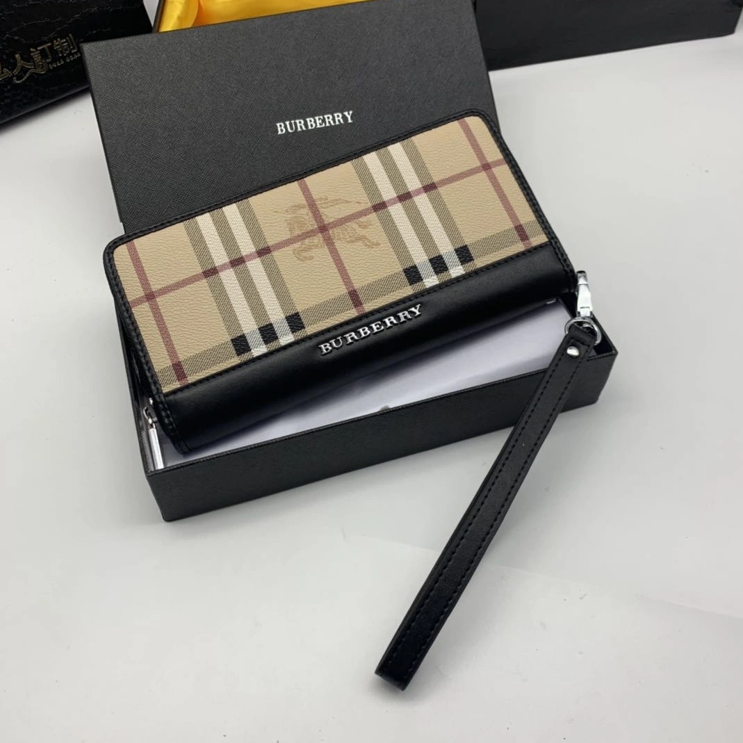 Burberry AAA Man Wallets Modern 2985