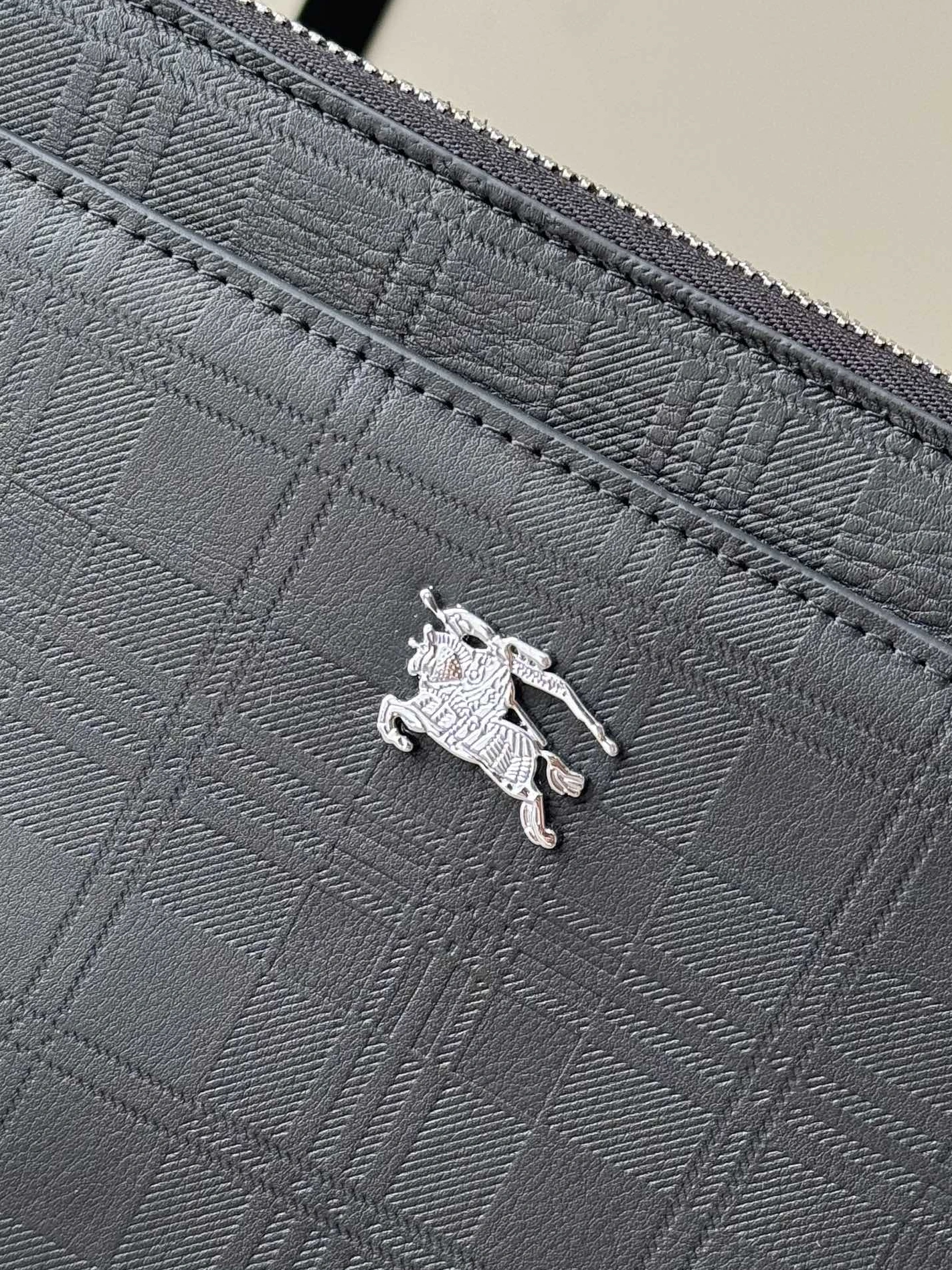 Burberry AAA Man Wallets Practical 9138