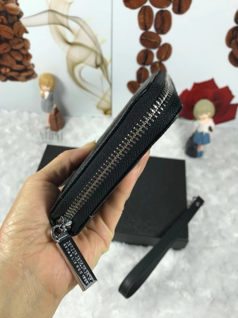 Burberry AAA Man Wallets Resilient 1678