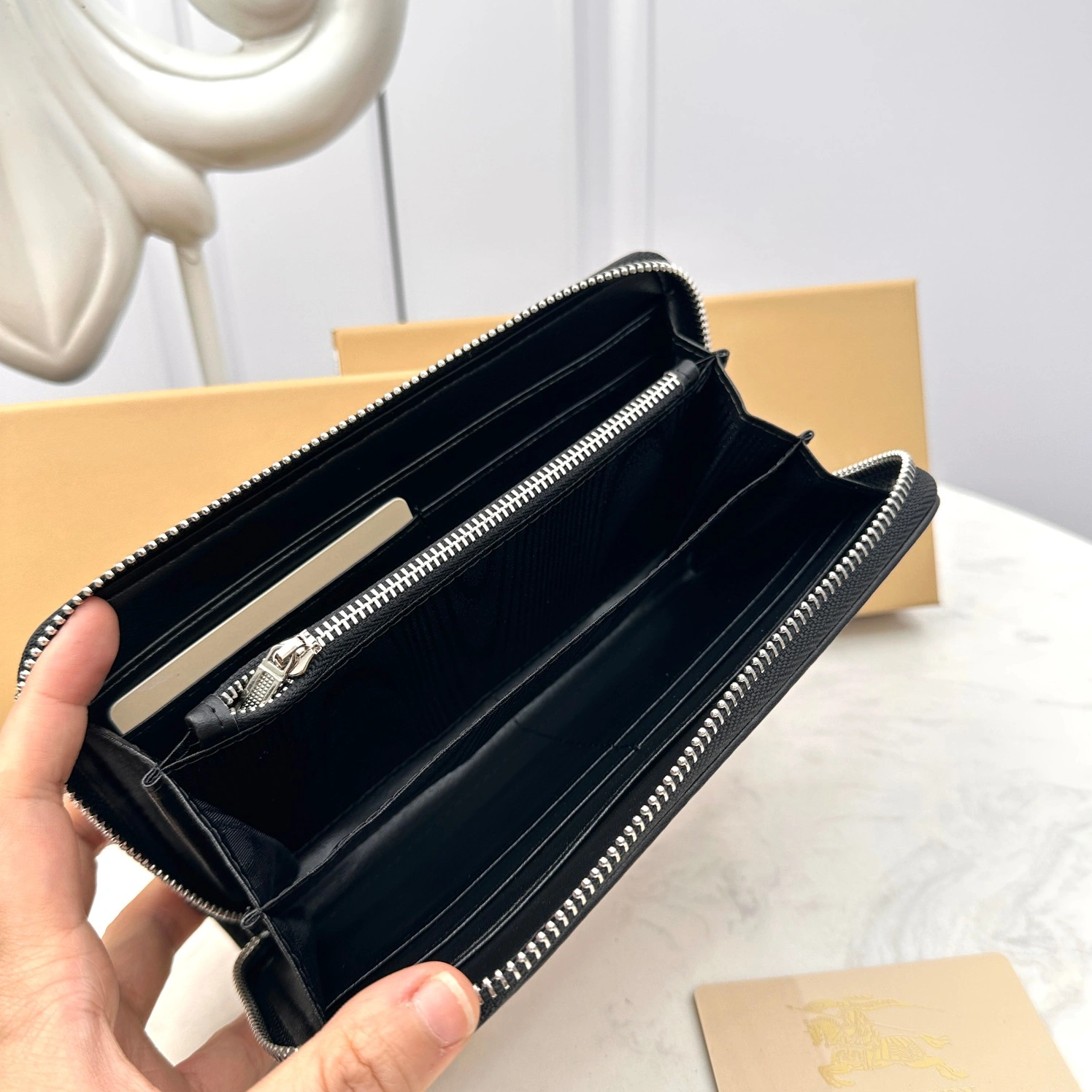Burberry AAA Man Wallets Stylish 3844