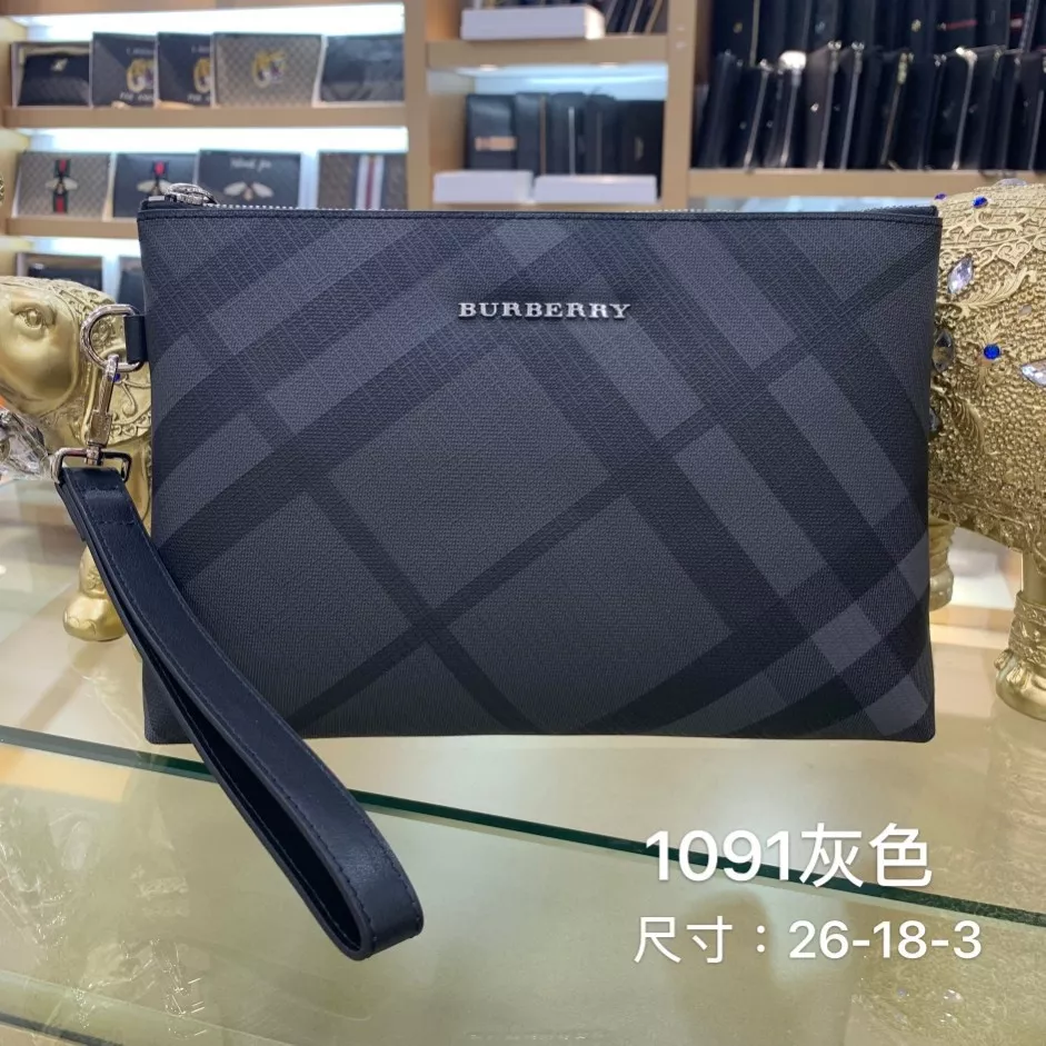 Burberry AAA Man Wallets Stylish 8670