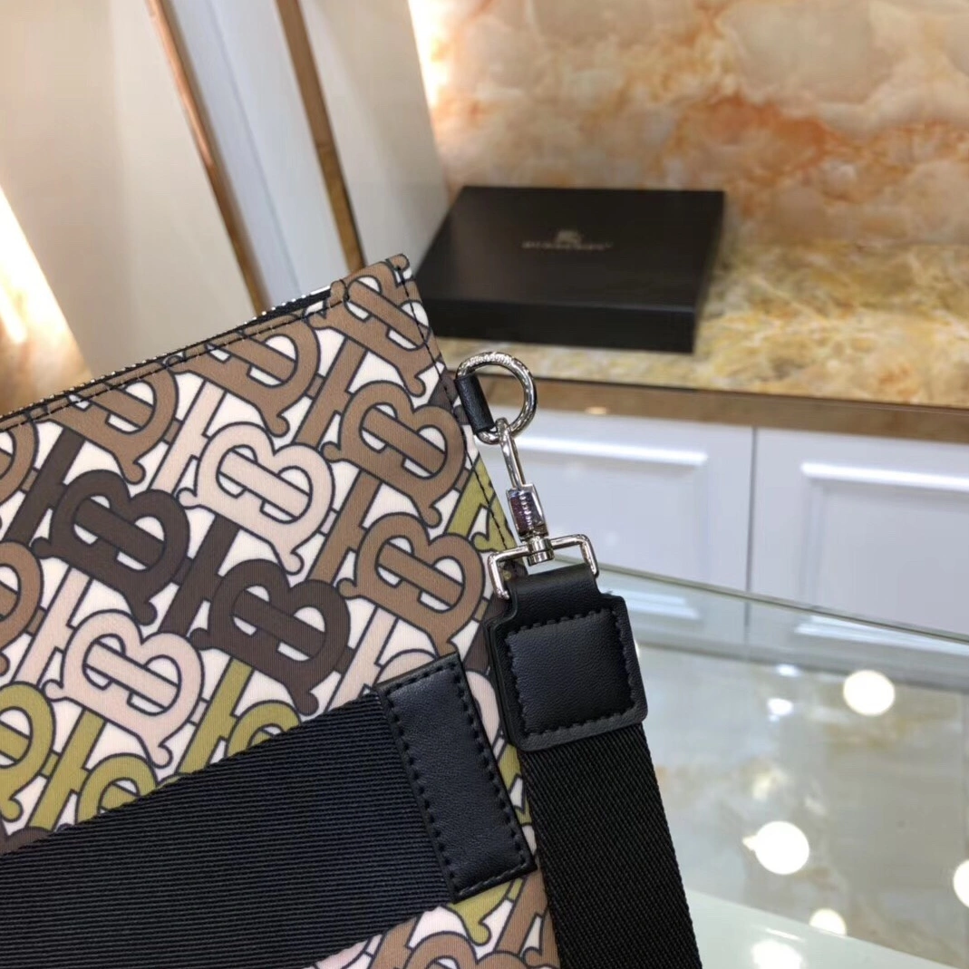 Burberry AAA Man Wallets Timeless 5175
