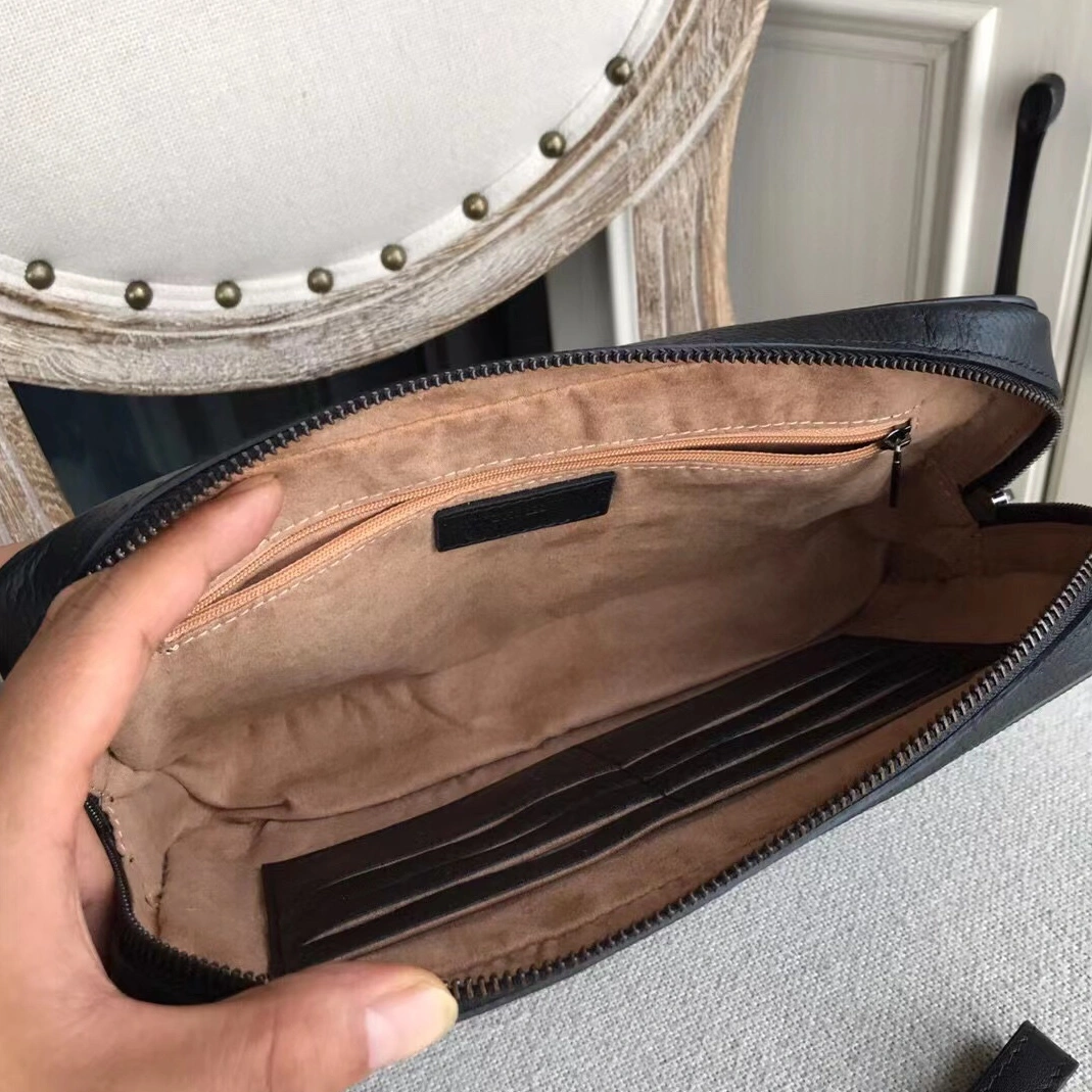 Burberry AAA Man Wallets TopPick 9670