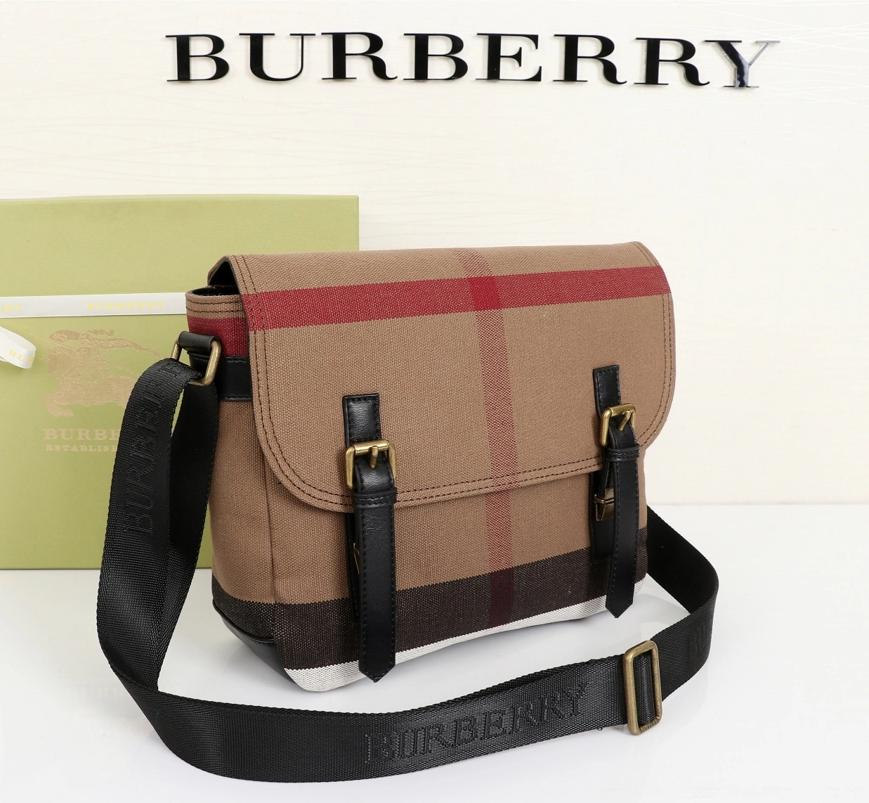 Burberry AAA Messenger Bags For Women ModernLook 2344