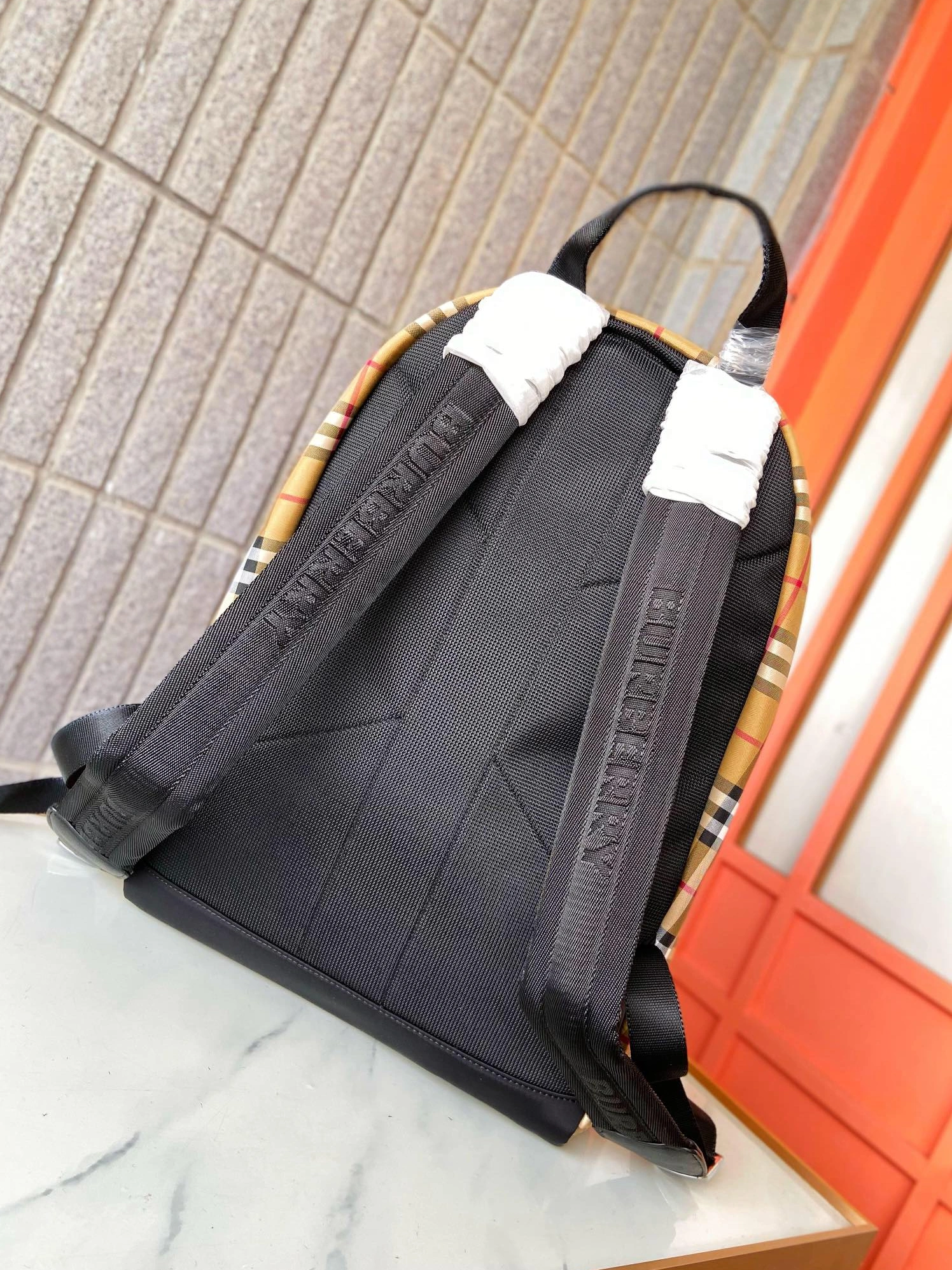 Burberry AAA Quality Backpacks For Unisex Resilient 350