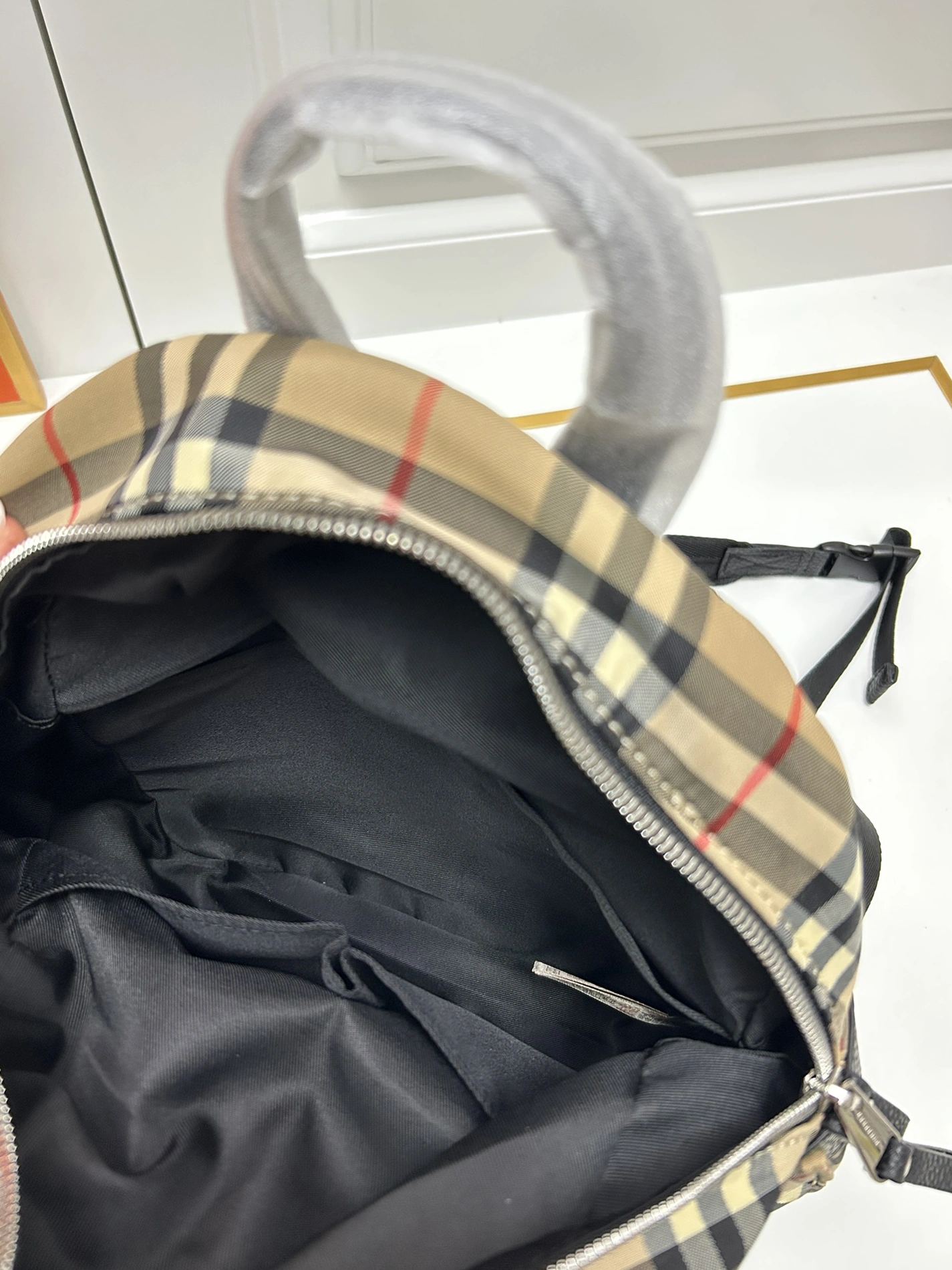 Burberry AAA Quality Backpacks For Women DailyWear 2395