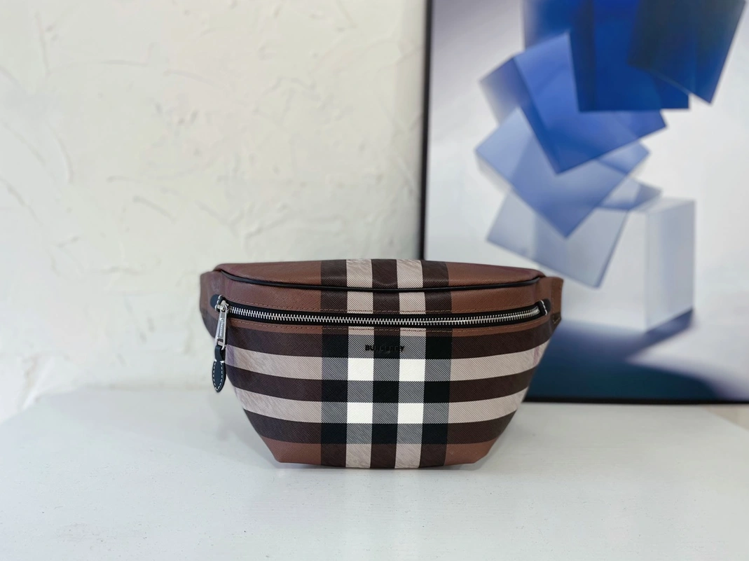 Burberry AAA Quality Belt Bags For Men SportInspired 1550