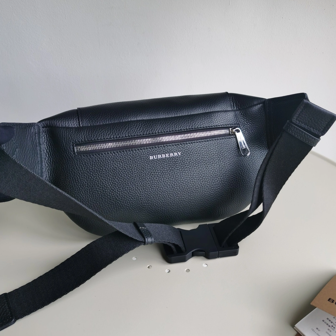 Burberry AAA Quality Belt Bags For Unisex Affordable 405