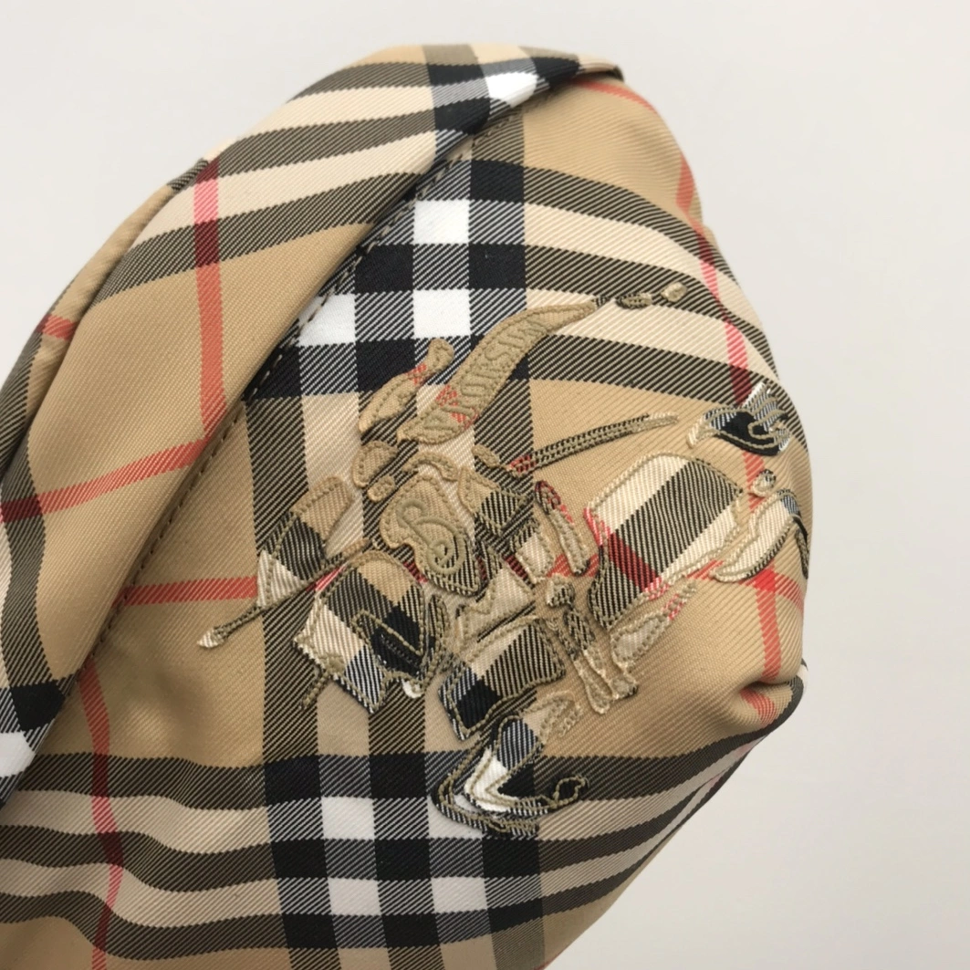 Burberry AAA Quality Belt Bags For Unisex Bright 8568
