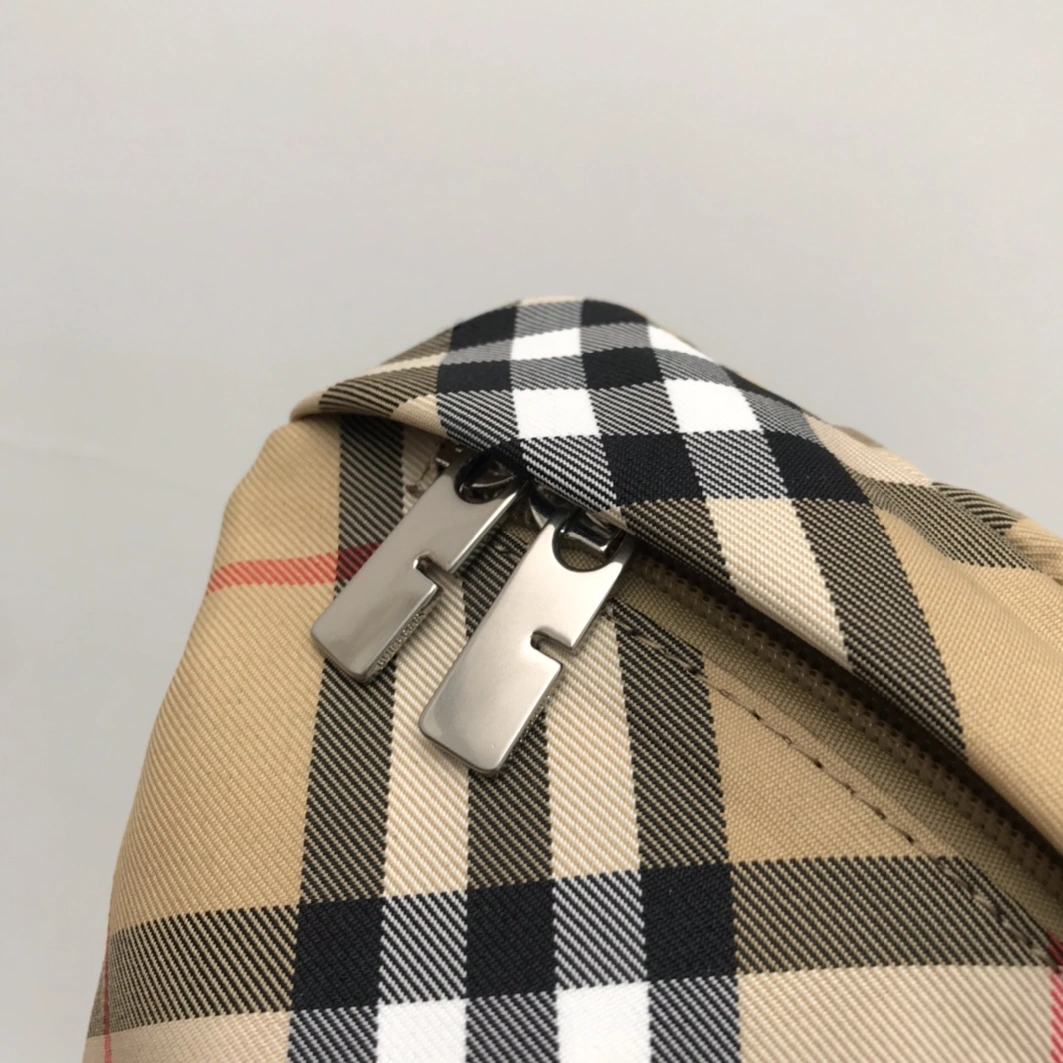 Burberry AAA Quality Belt Bags For Unisex Bright 8568
