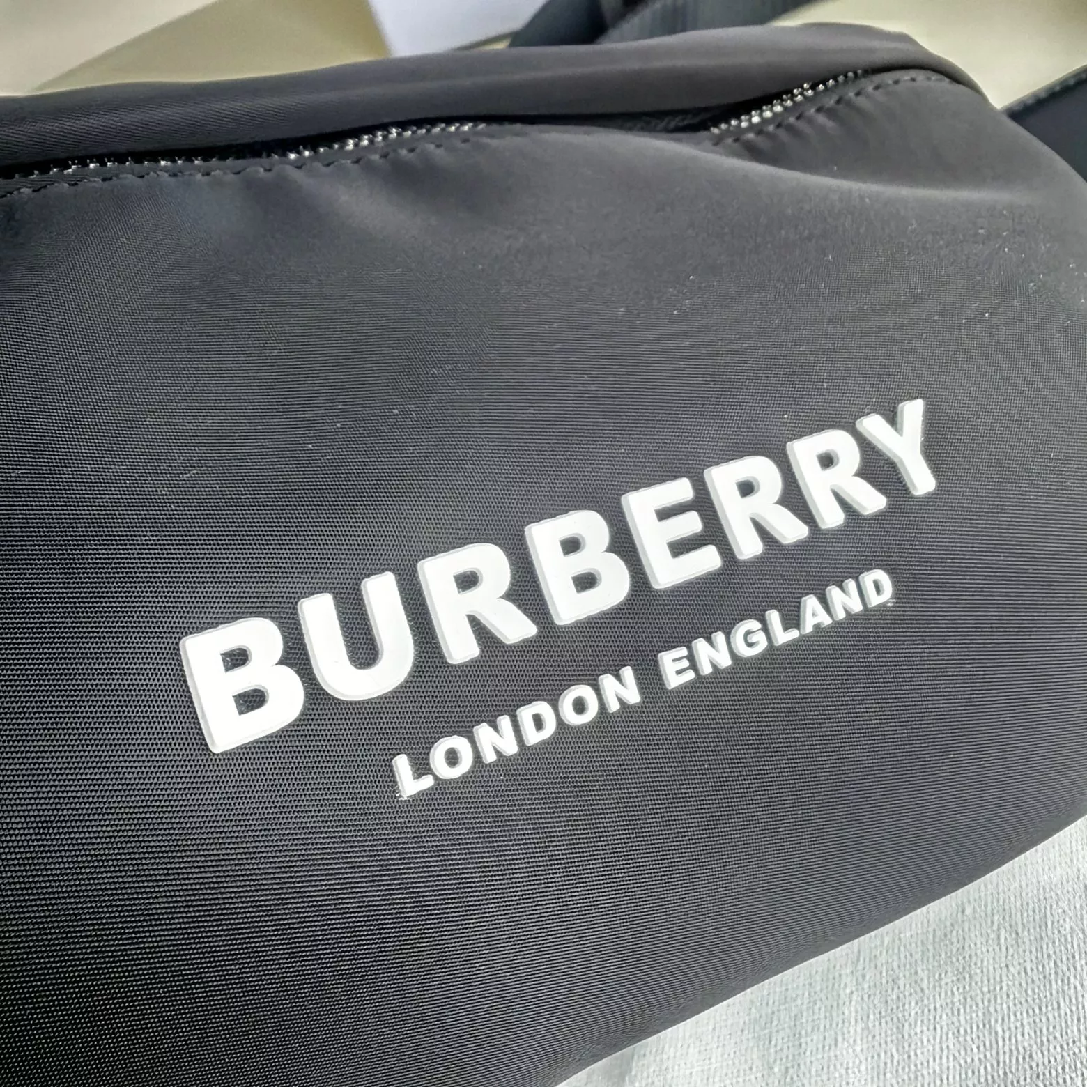 Burberry AAA Quality Belt Bags For Unisex Lightweight 6677