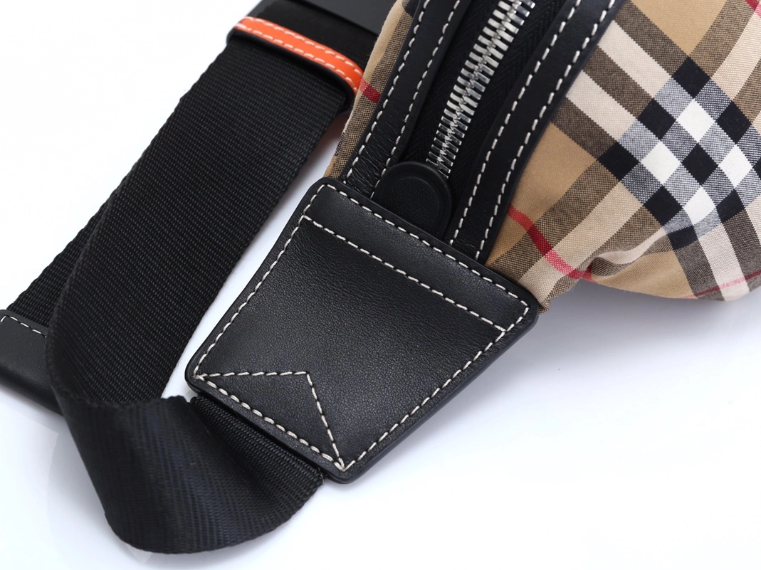 Burberry AAA Quality Belt Bags Functional 9953