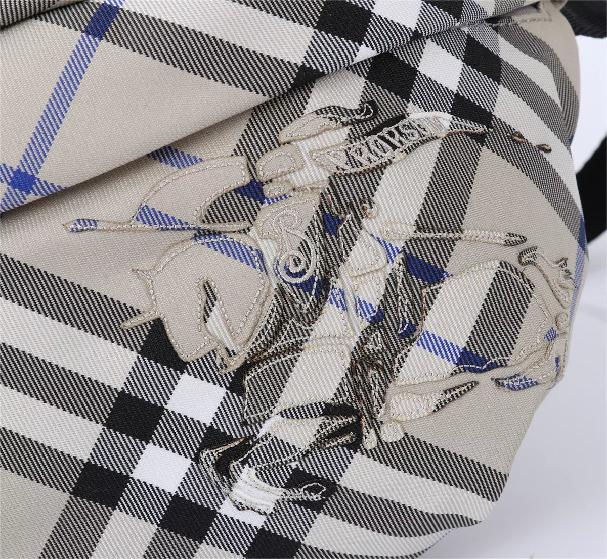 Burberry AAA Quality Belt Bags Practical 2436