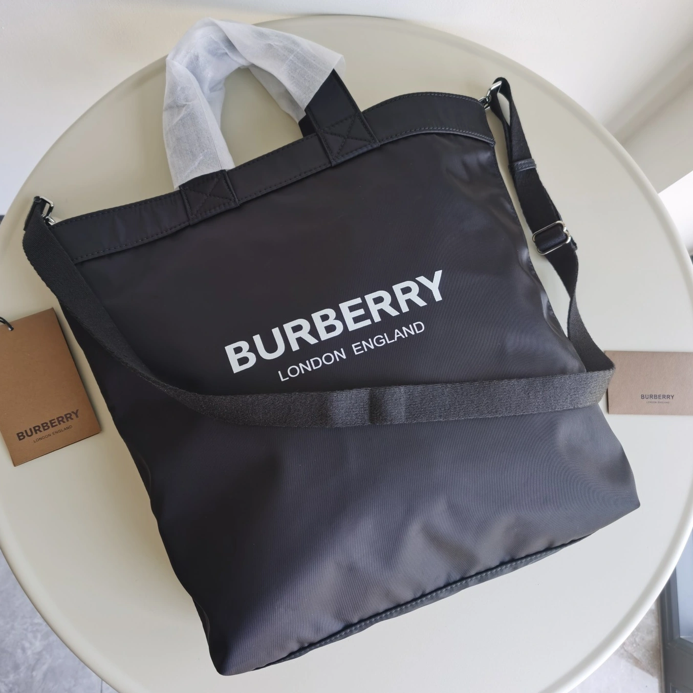 Burberry AAA Quality Handbags For Unisex Efficient 1658