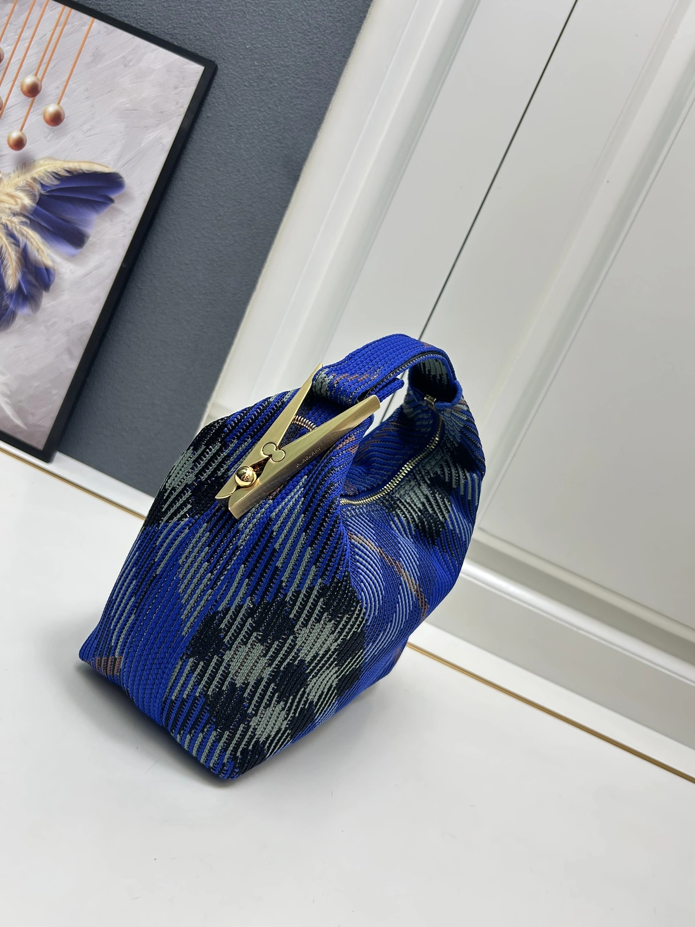 Burberry AAA Quality Handbags For Women Affordable 5225