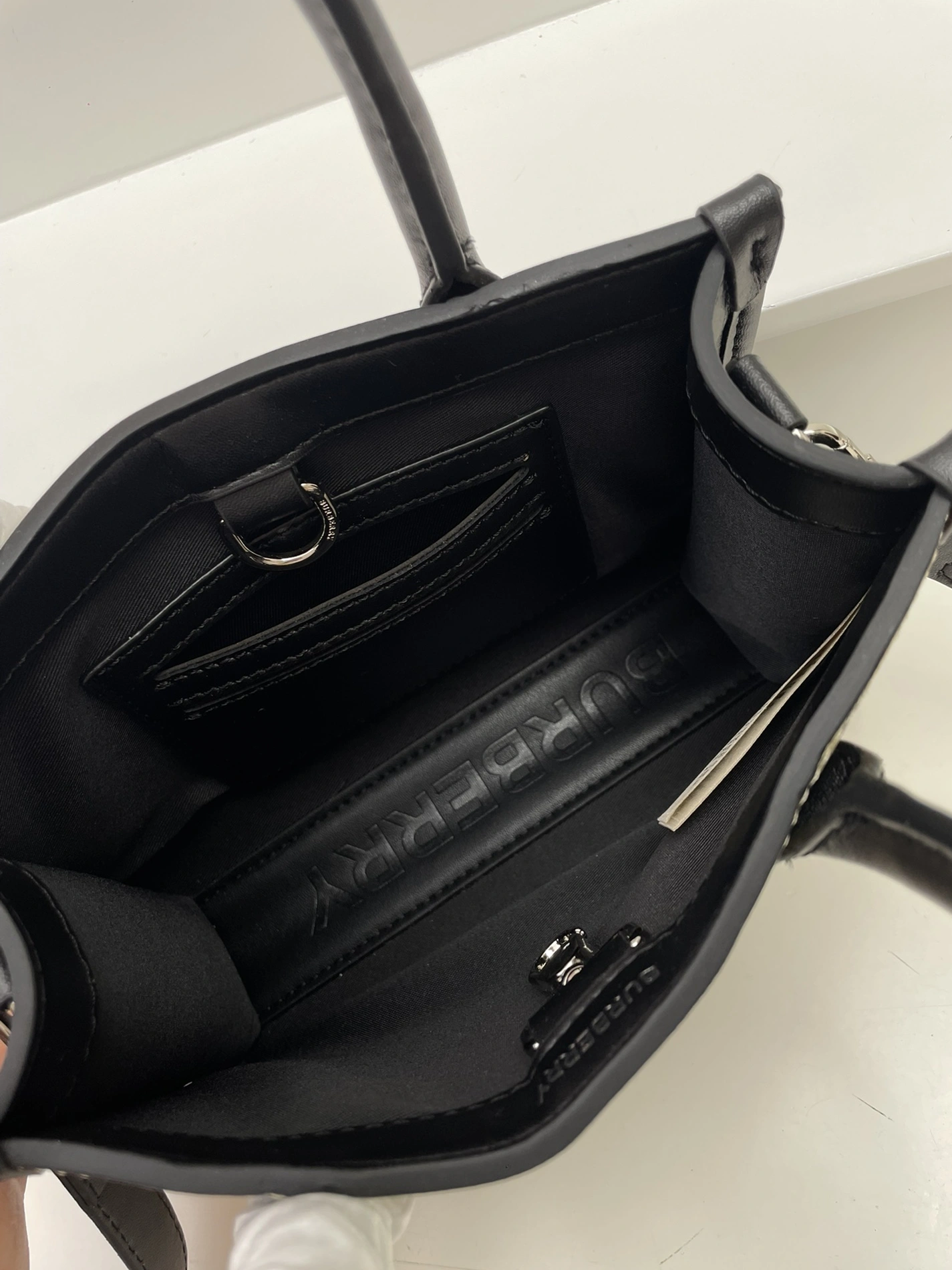 Burberry AAA Quality Handbags For Women Classic 3158