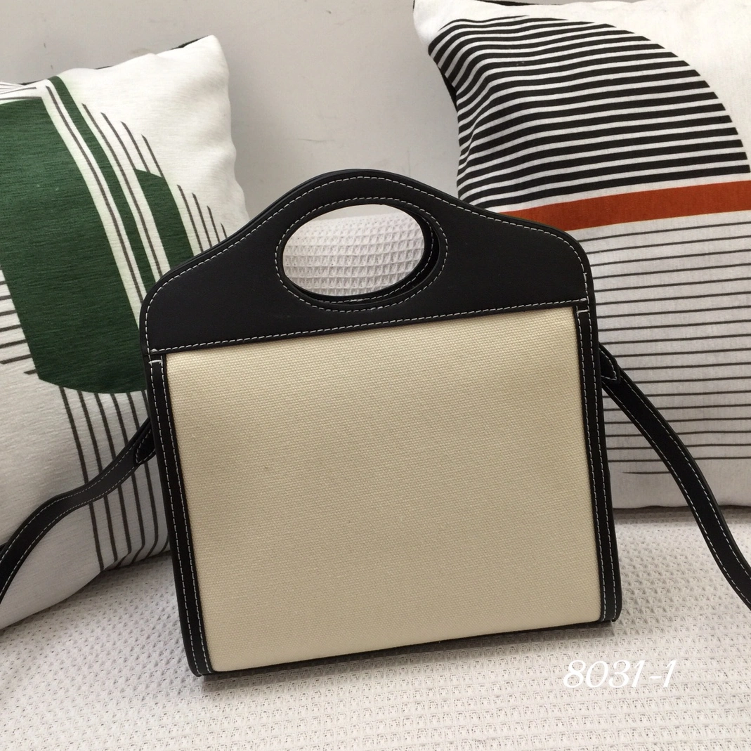 Burberry AAA Quality Messenger Bags For Women AllSeason 7116