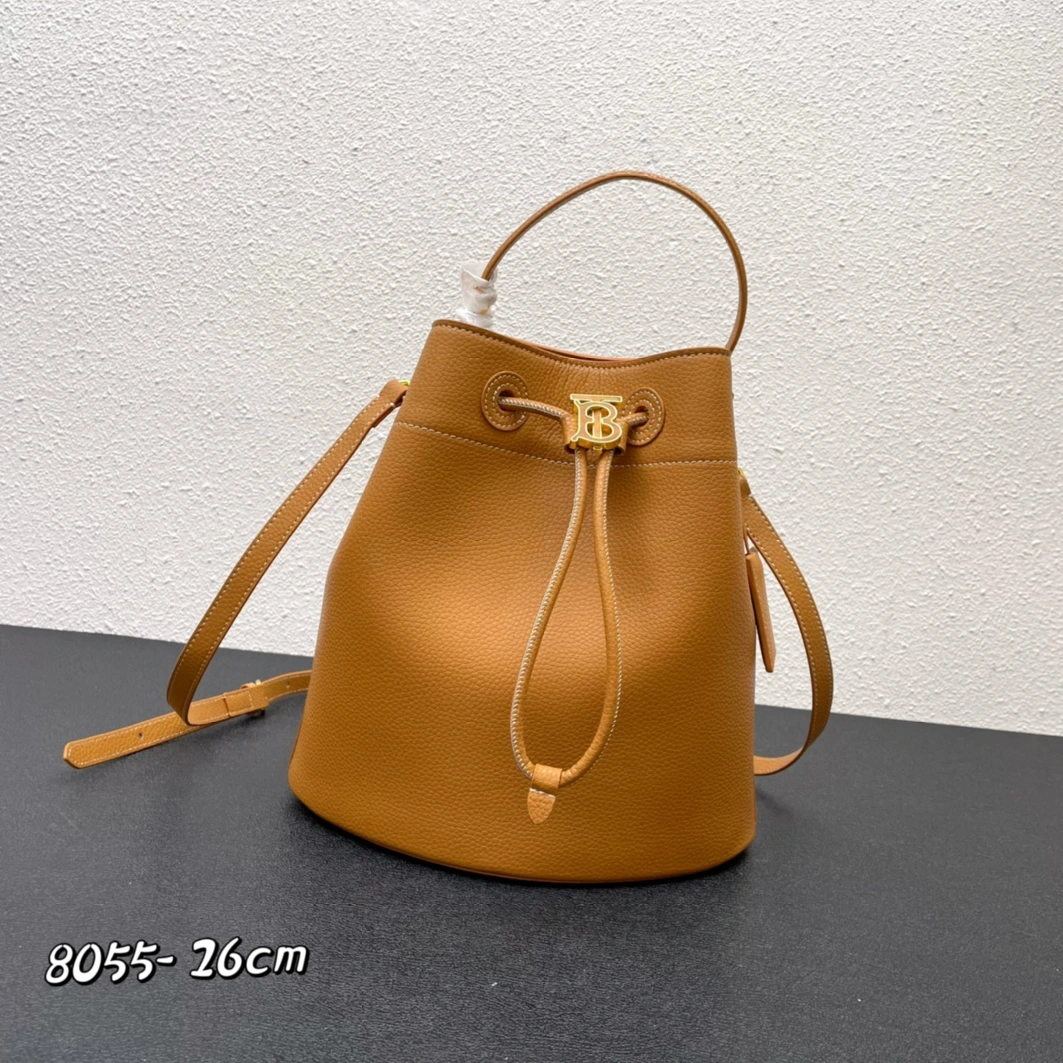 Burberry AAA Quality Messenger Bags For Women Comfortable 3311