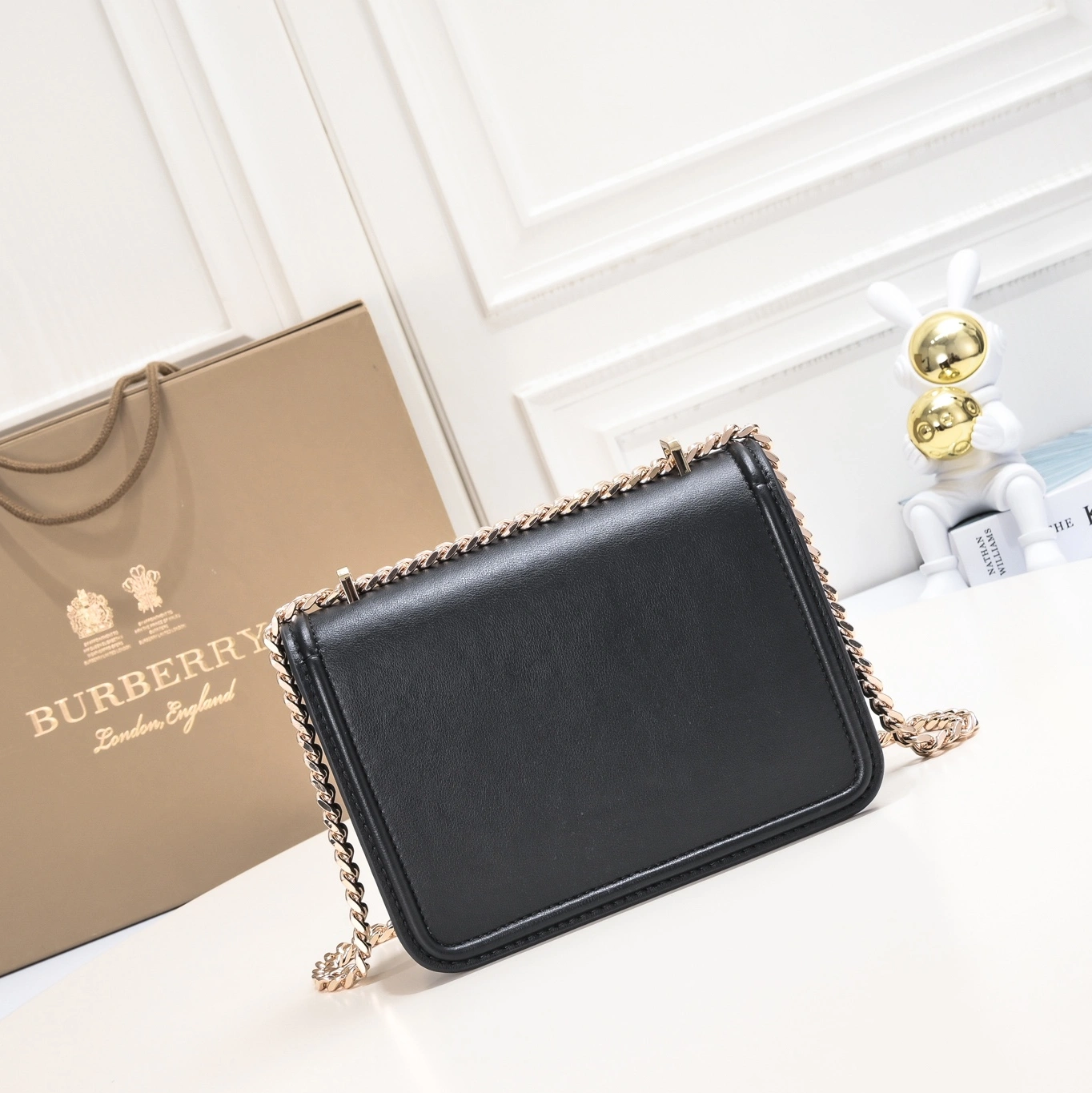 Burberry AAA Quality Messenger Bags For Women GoodFit 4294