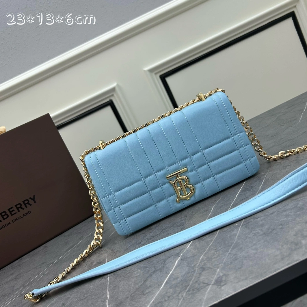 Burberry AAA Quality Messenger Bags For Women GoodFit 659