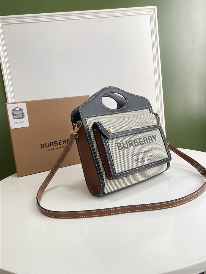 Burberry AAA Quality Messenger Bags For Women Soft 608