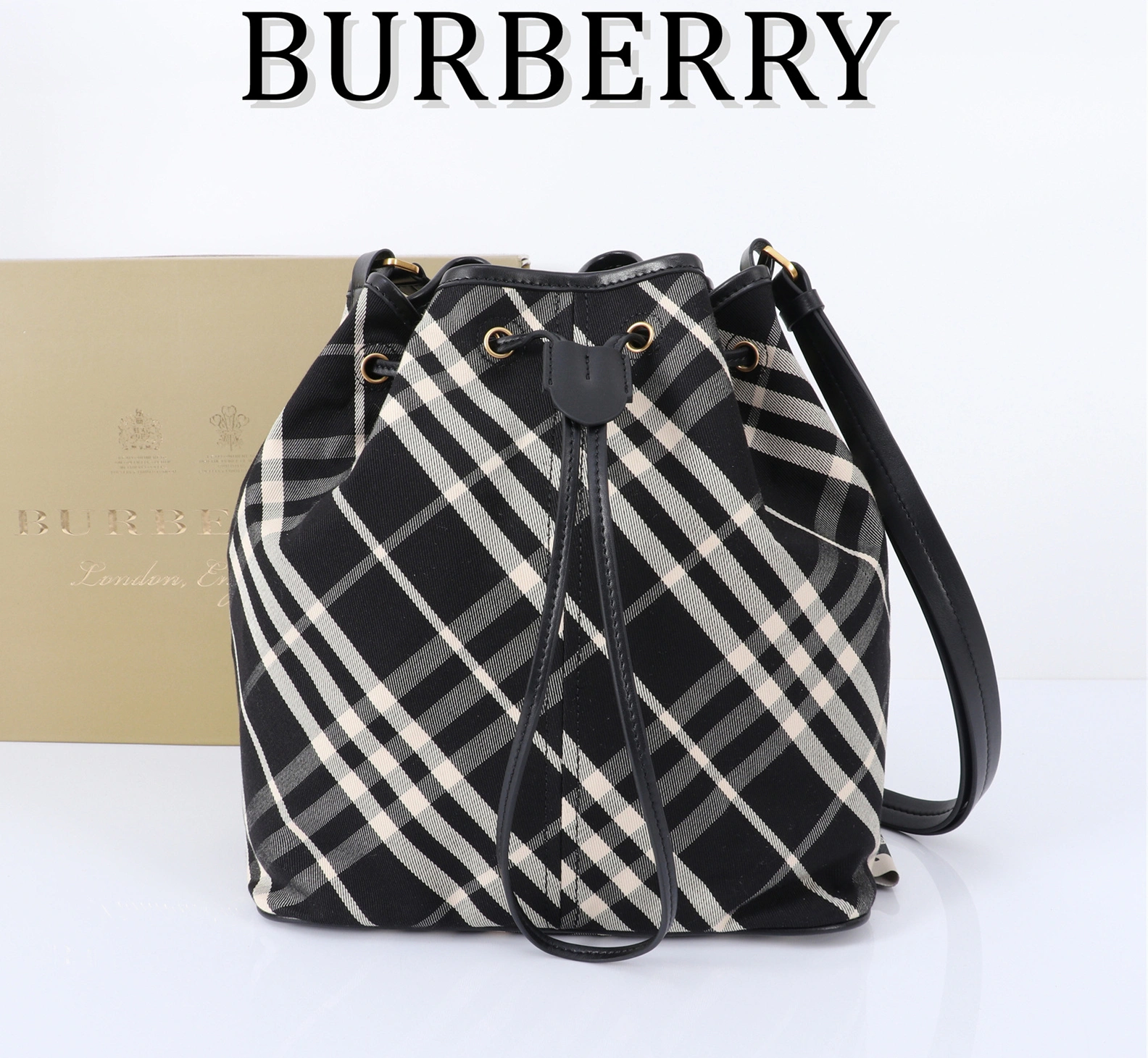 Burberry AAA Quality Messenger Bags For Women UrbanStyle 3953