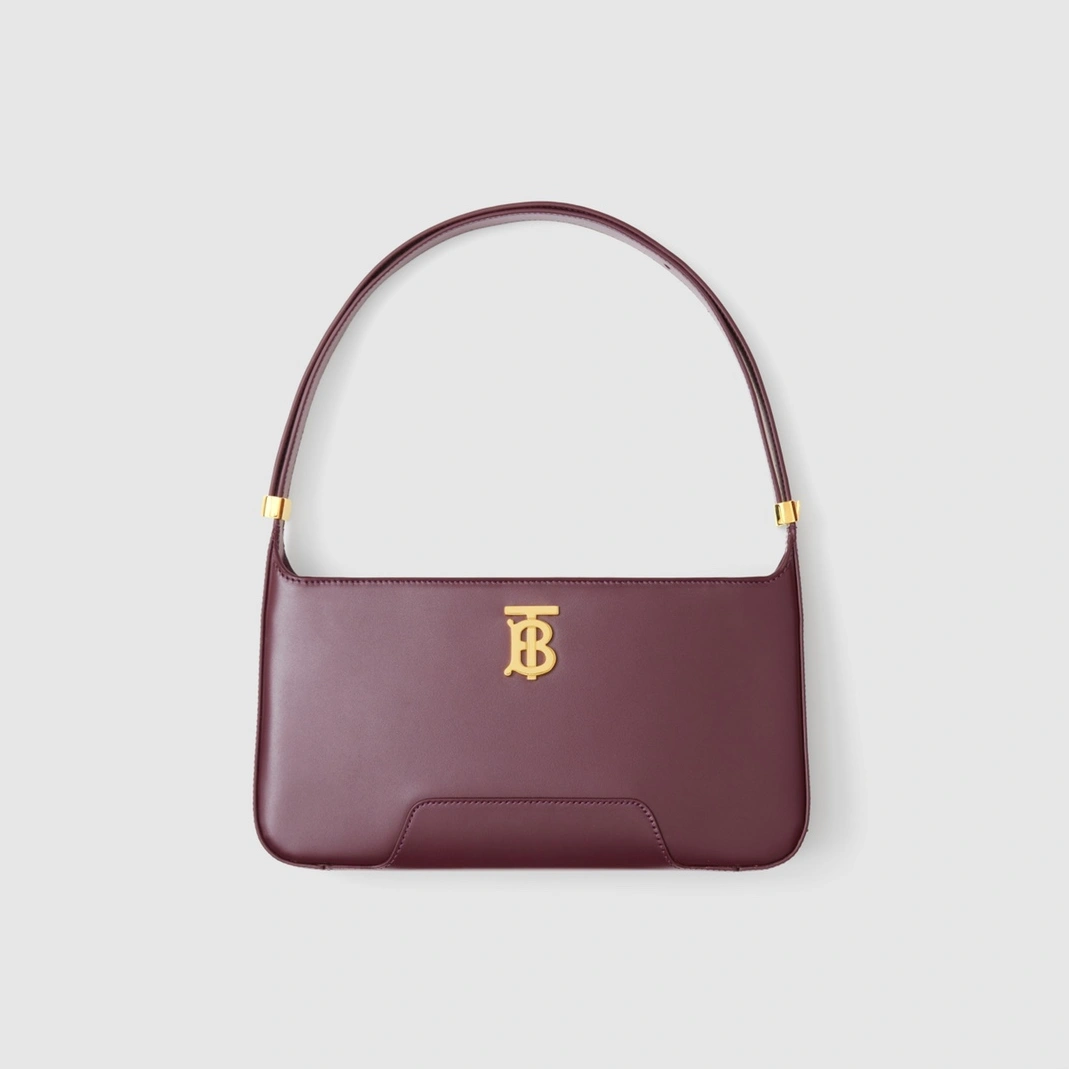 Burberry AAA Quality Shoulder Bags For Women GoAnywhere 1770