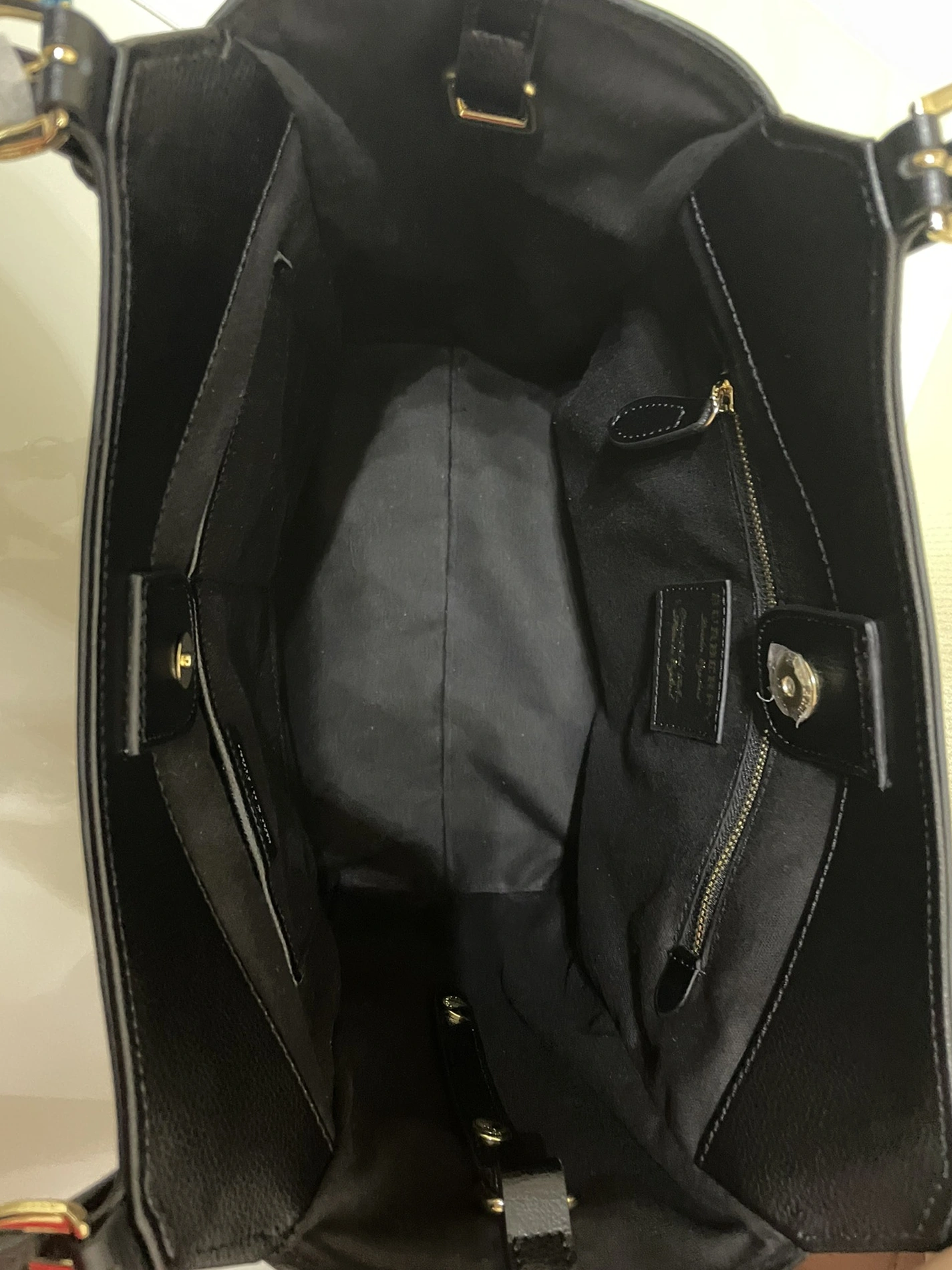 Burberry AAA Quality Shoulder Bags For Women Soft 6645
