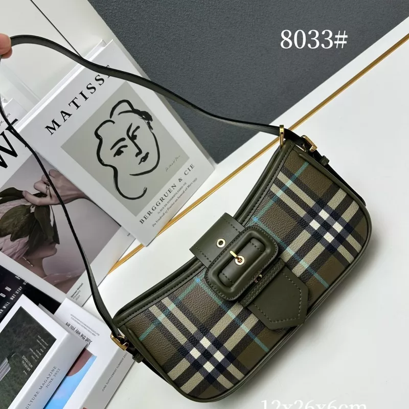 Burberry AAA Quality Shoulder Bags For Women Timeless 9662