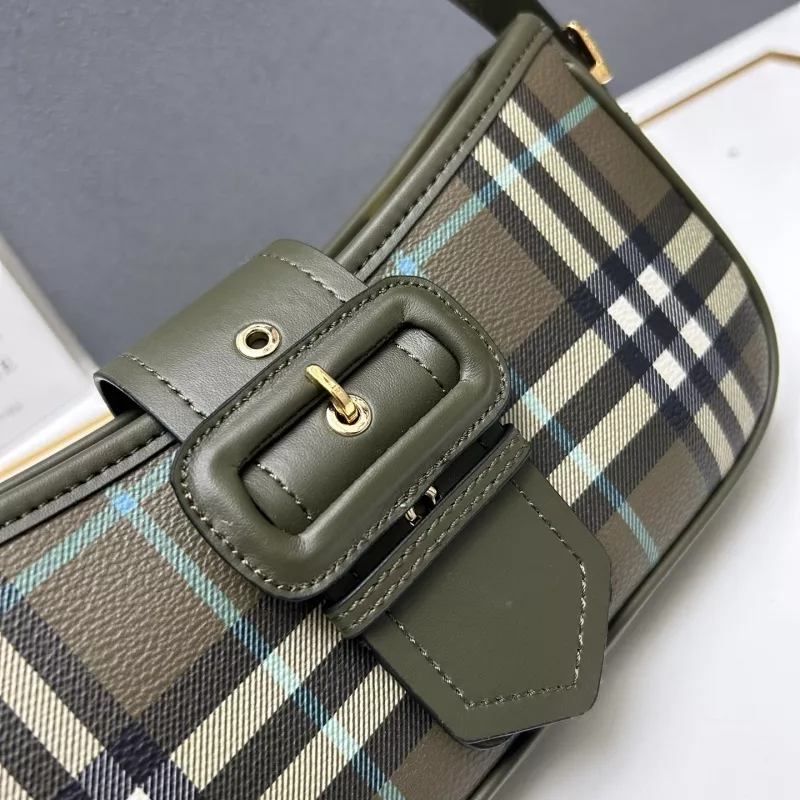 Burberry AAA Quality Shoulder Bags For Women Timeless 9662