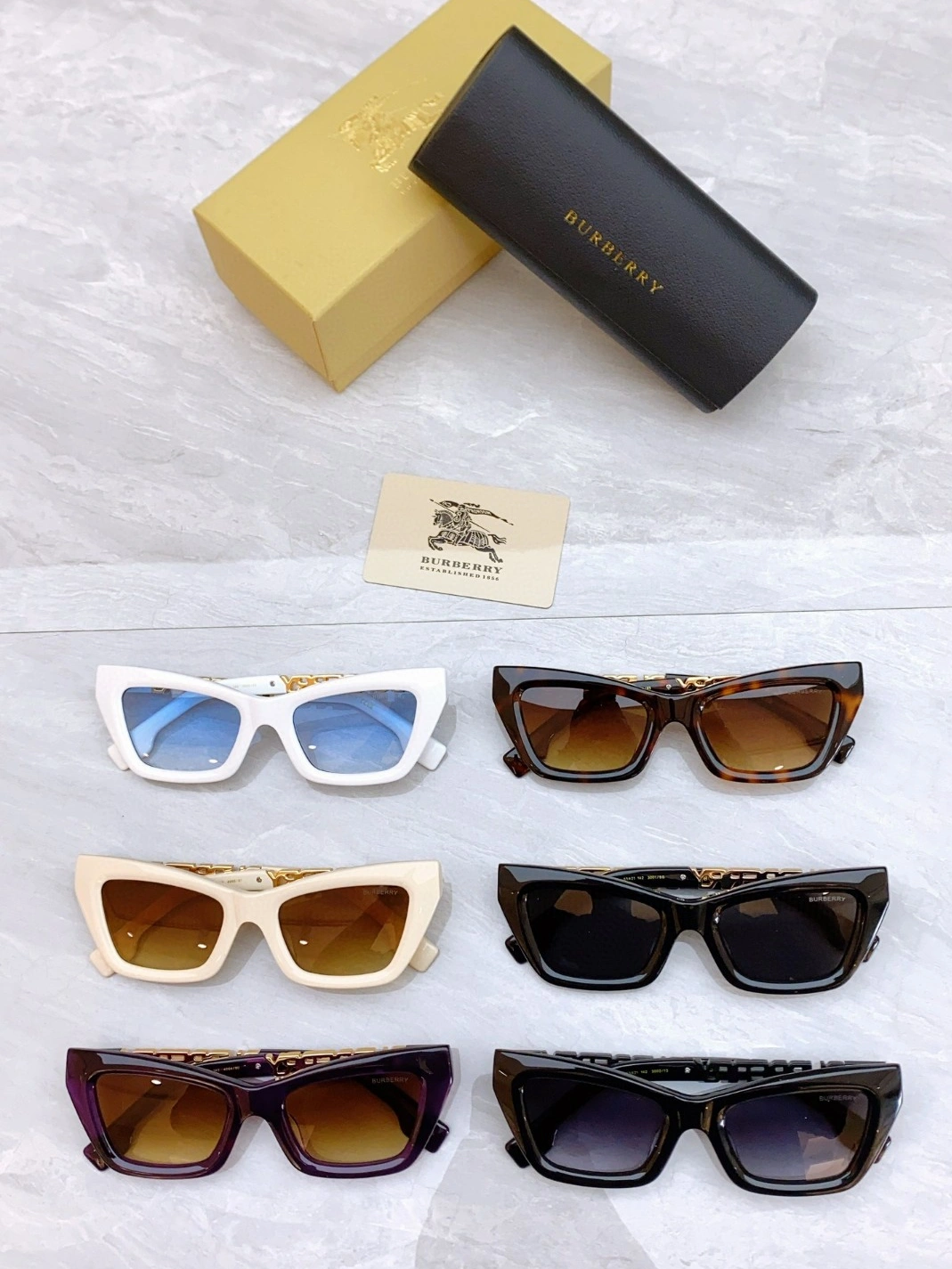 Burberry AAA Quality Sunglasses AllSeason 2539
