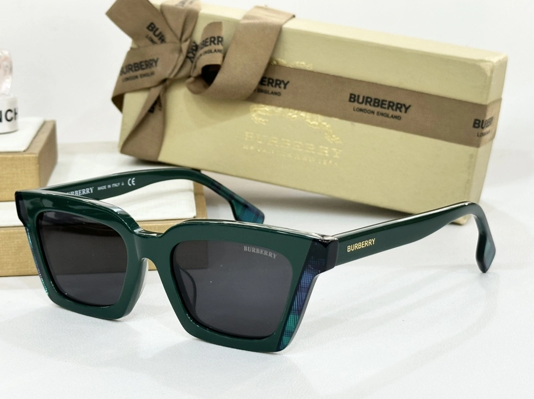 Burberry AAA Quality Sunglasses BestValue 3534