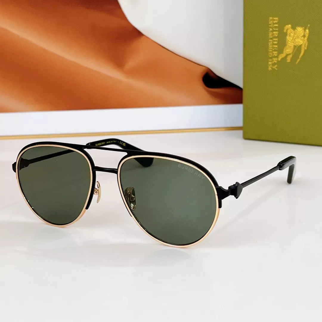 Burberry AAA Quality Sunglasses HighQuality 7450
