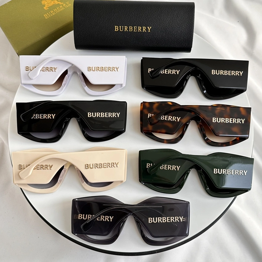 Burberry AAA Quality Sunglasses Minimalist 5730