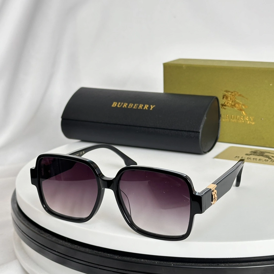 Burberry AAA Quality Sunglasses NewStyle 7718