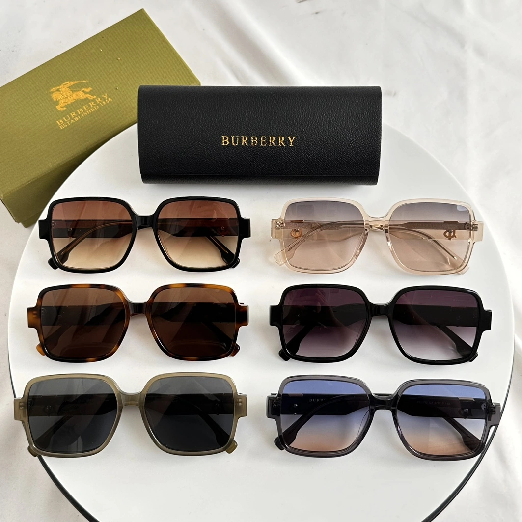 Burberry AAA Quality Sunglasses NewStyle 7718