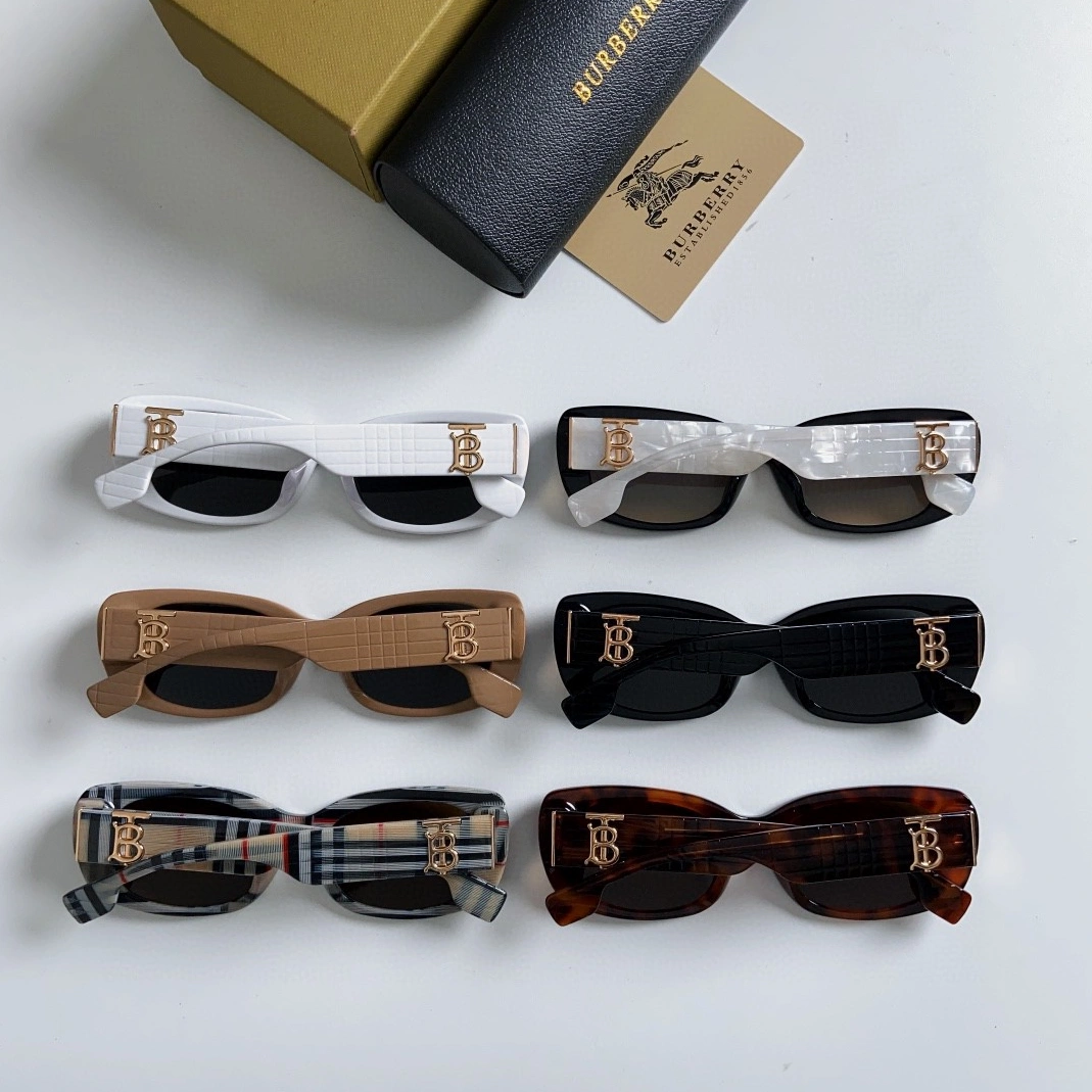 Burberry AAA Quality Sunglasses Stylish 6506