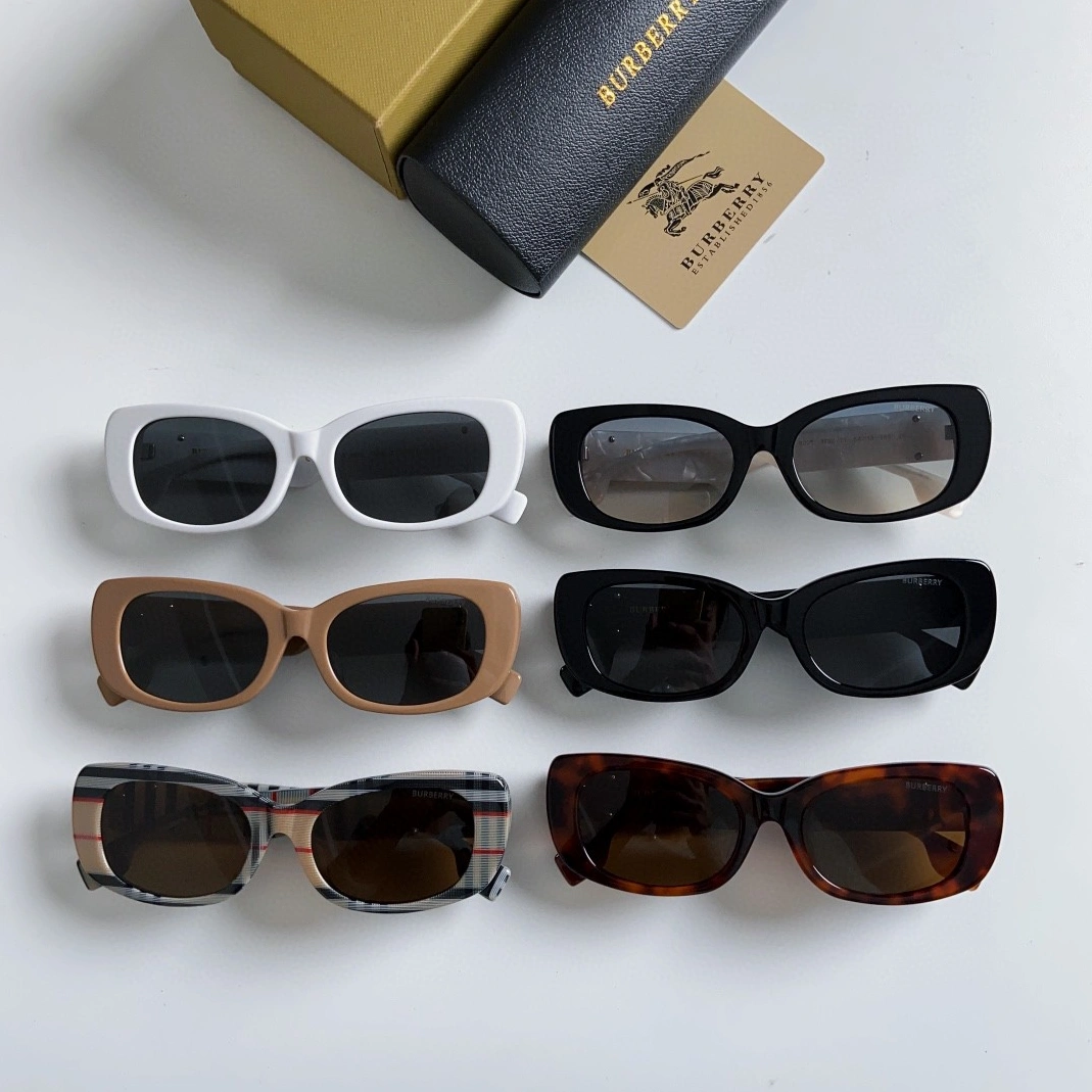 Burberry AAA Quality Sunglasses WellDesigned 6196