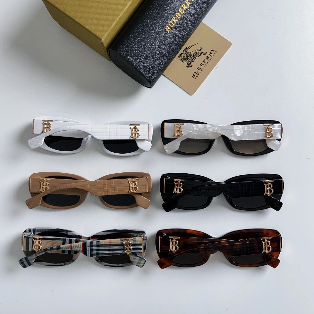 Burberry AAA Quality Sunglasses WellDesigned 6196