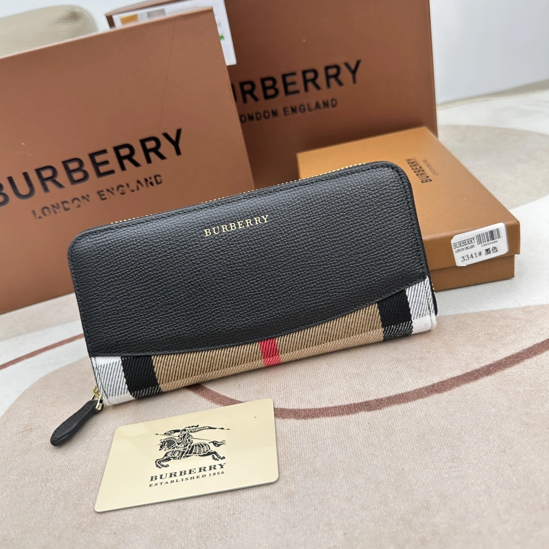Burberry AAA Quality Wallets For Women Practical 1785