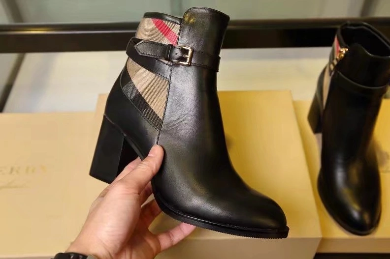 Burberry Boots For Women Lightweight 9224