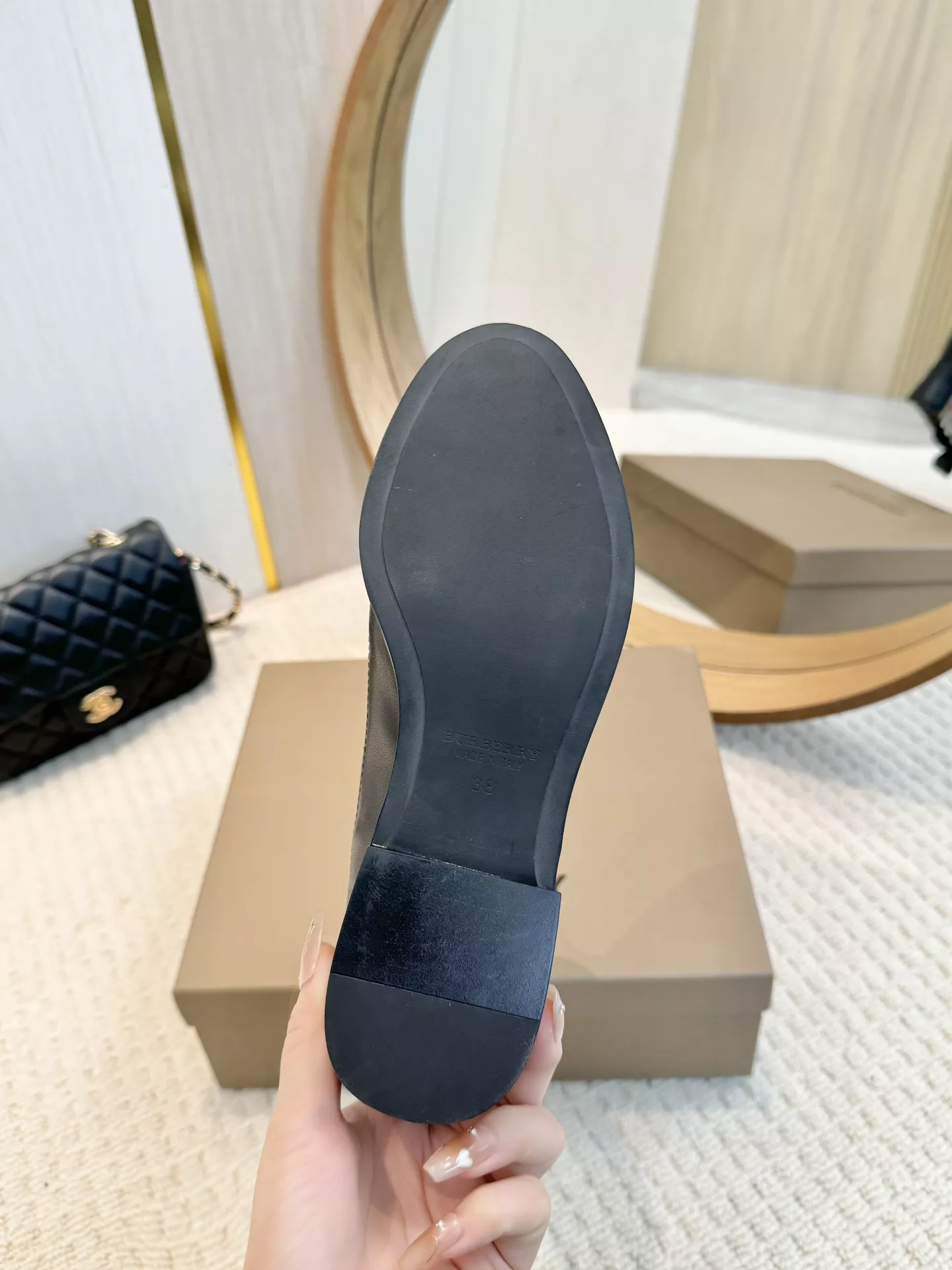 Burberry Boots For Women Minimalist 9524