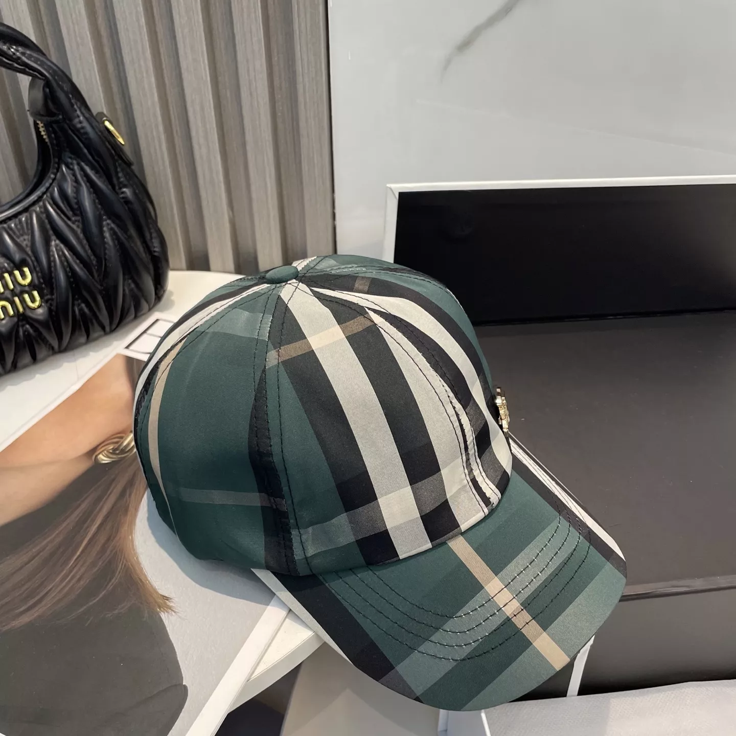 Burberry Caps BestValue 4201
