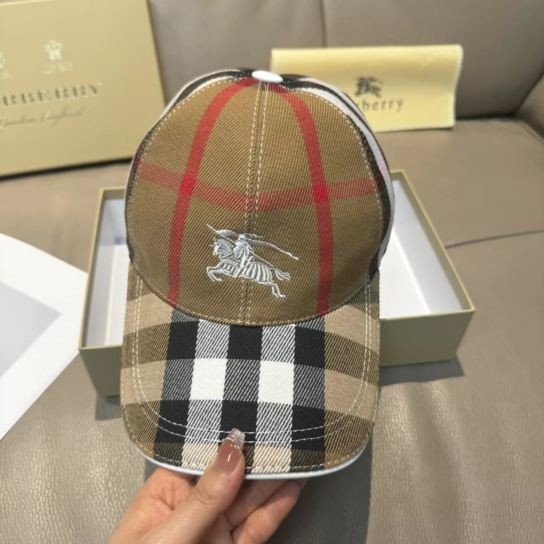 Burberry Caps Bold 2363