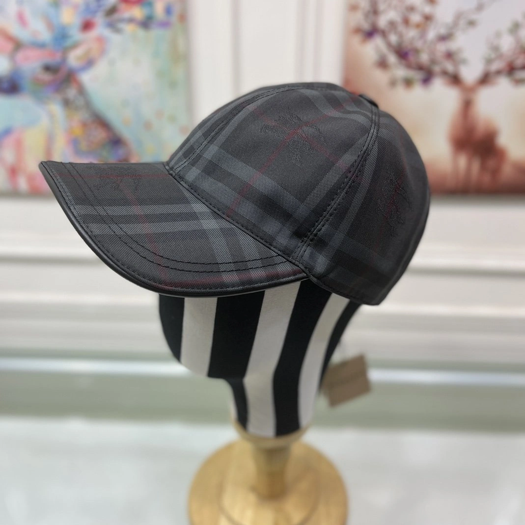 Burberry Caps Bright 1644